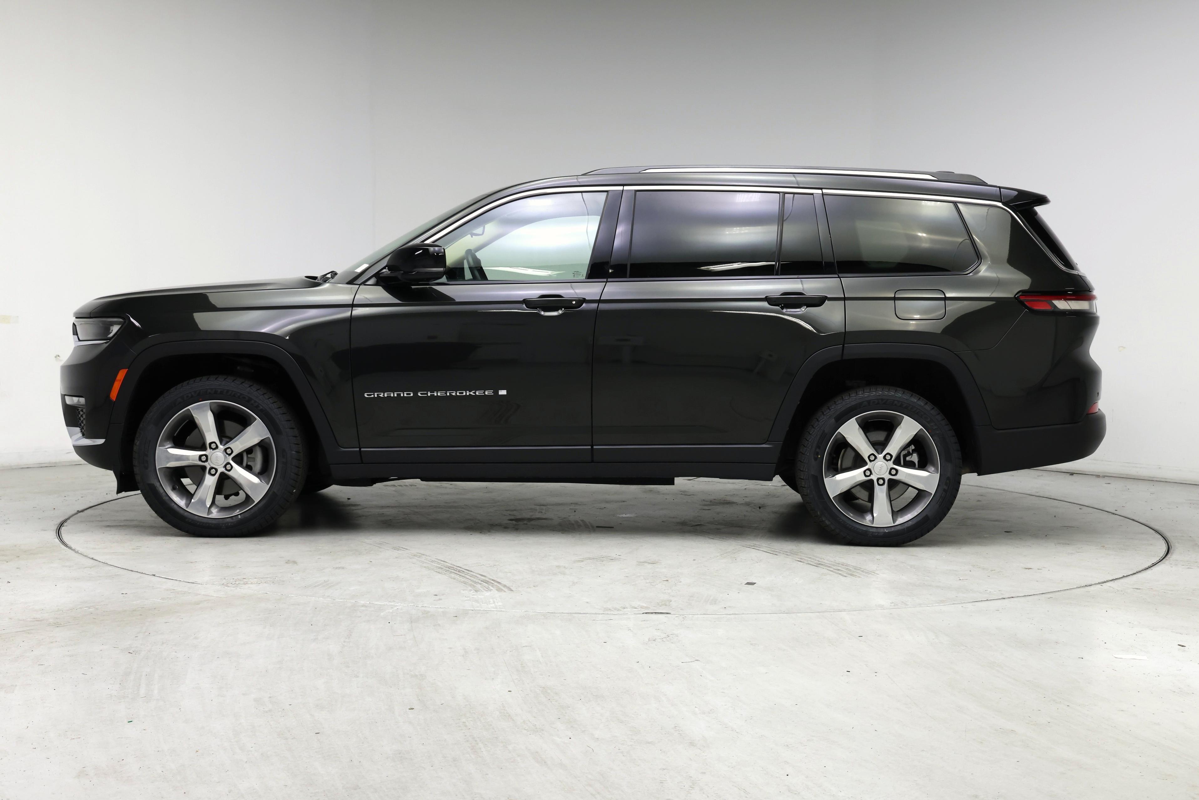 Thumbnail: 2022 Jeep Grand Cherokee L - 3