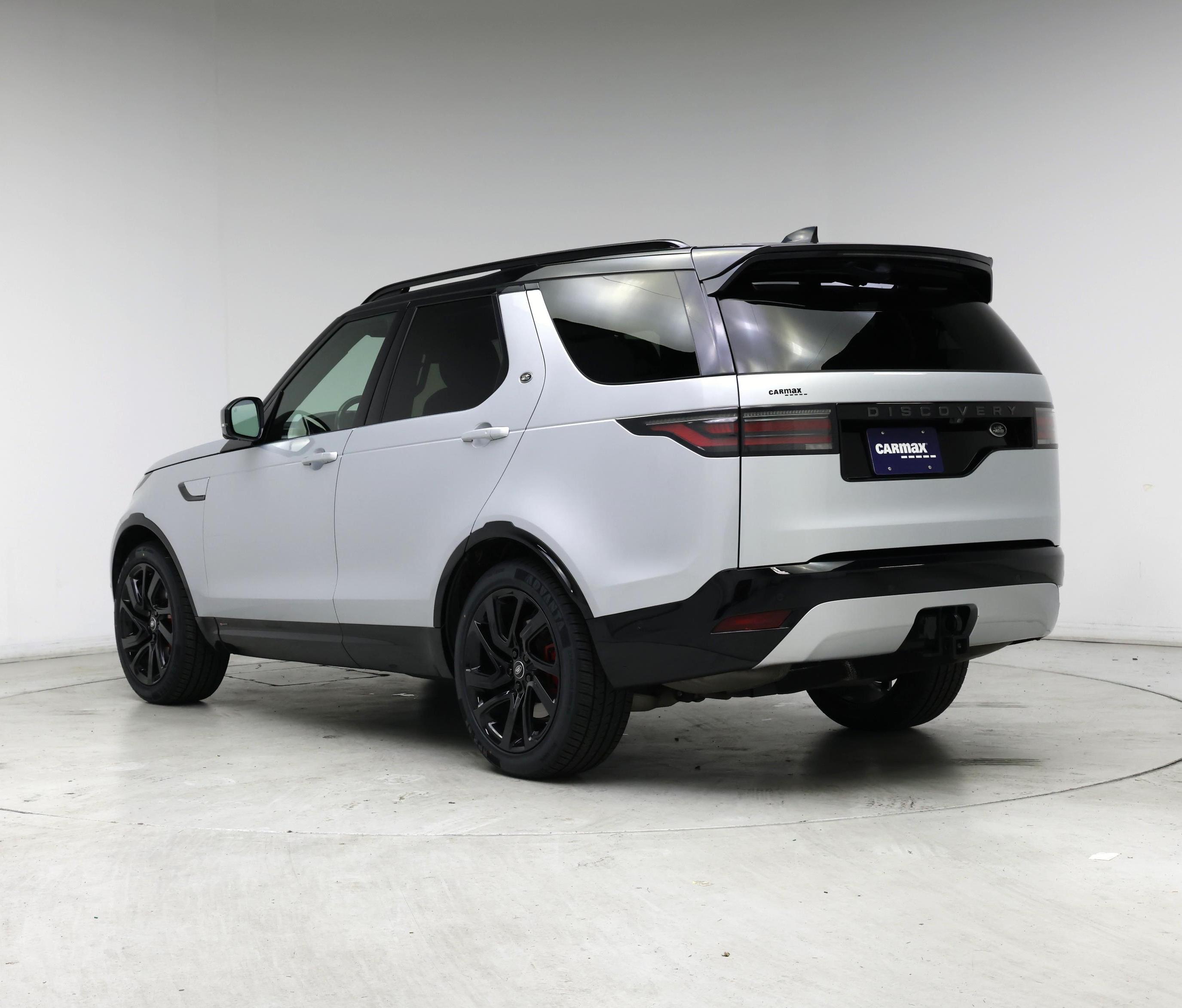 Thumbnail: 2022 Land Rover Discovery - 2