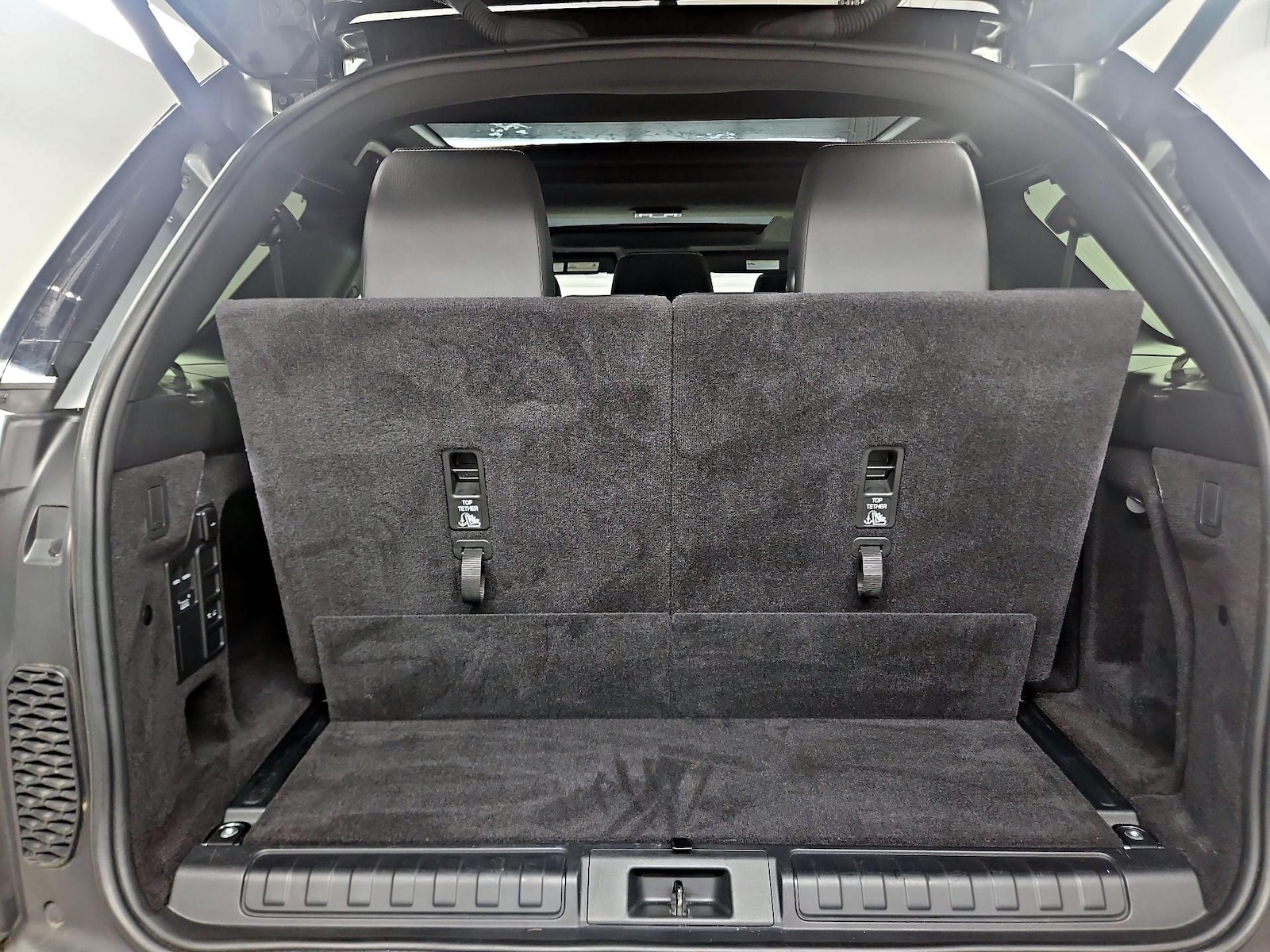 2022 Land Rover Discovery S R Dynamic - Photo 24