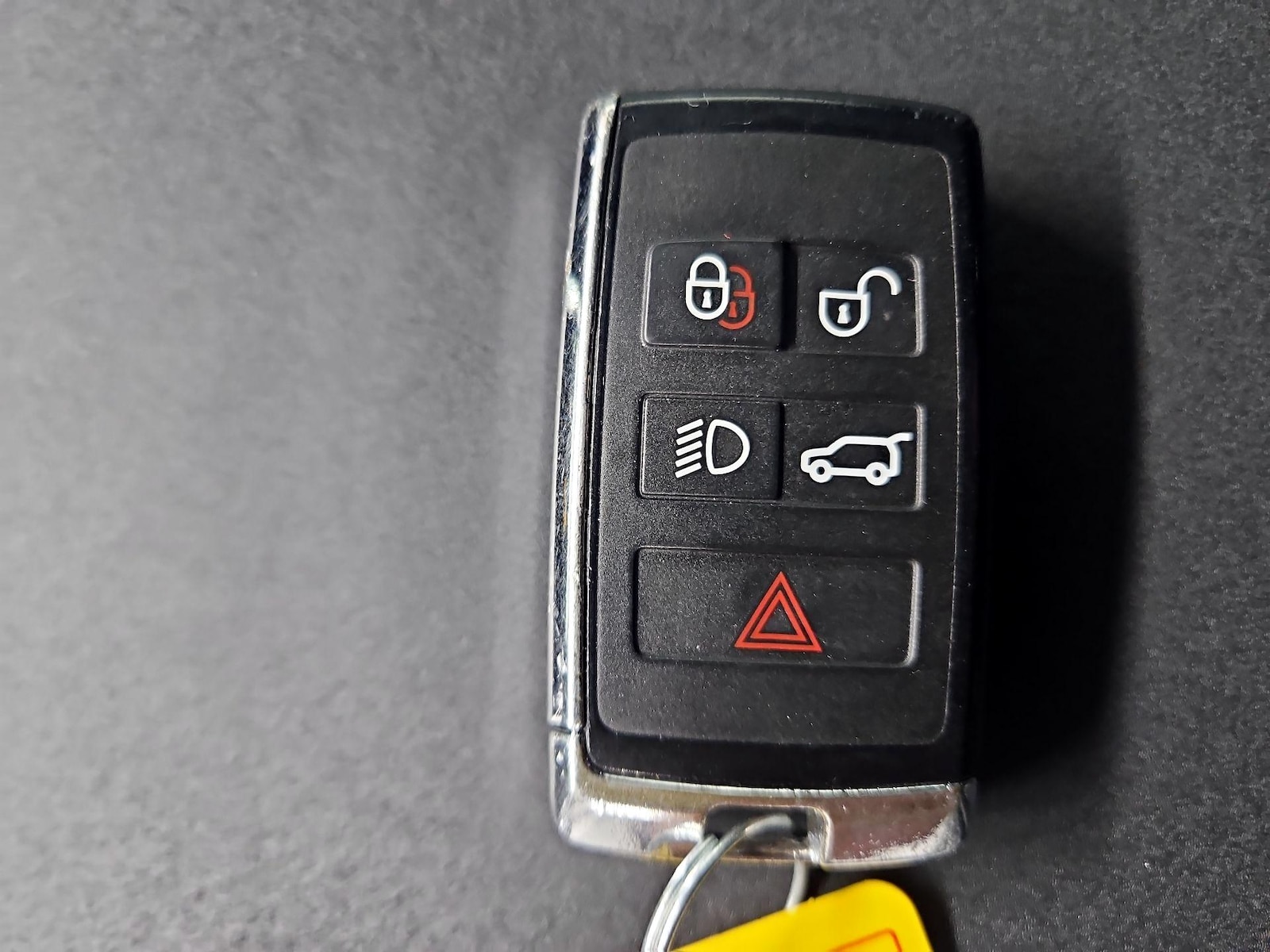 2022 Land Rover Discovery S R Dynamic - Photo 29