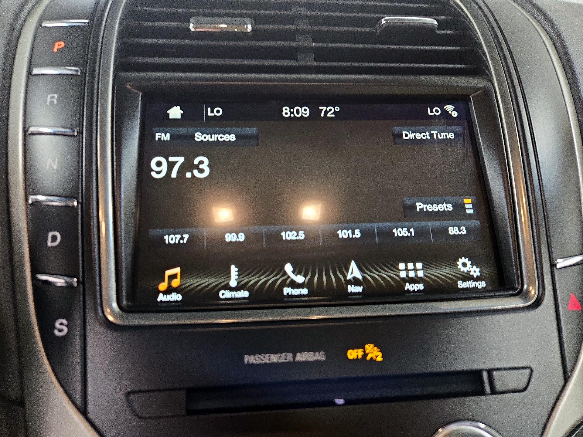 Thumbnail: 2018 Lincoln MKX - 16