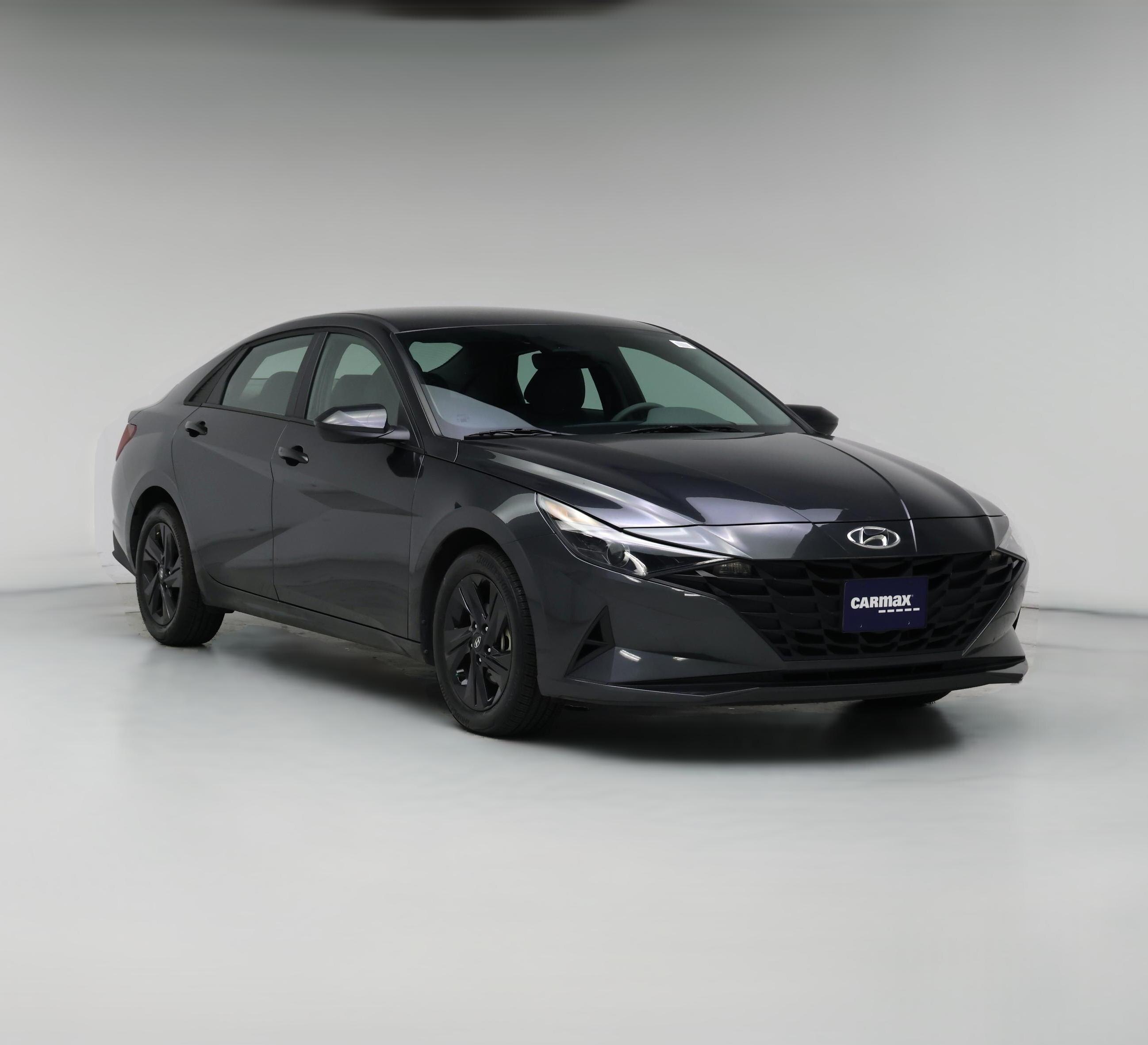 Thumbnail: 2023 Hyundai Elantra - 1