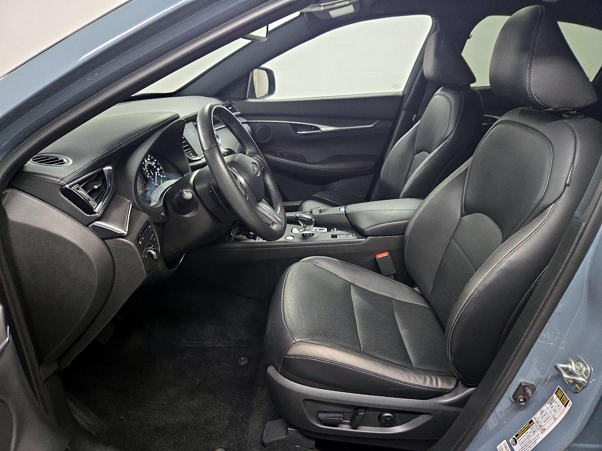 Thumbnail: 2023 INFINITI QX55 - 11