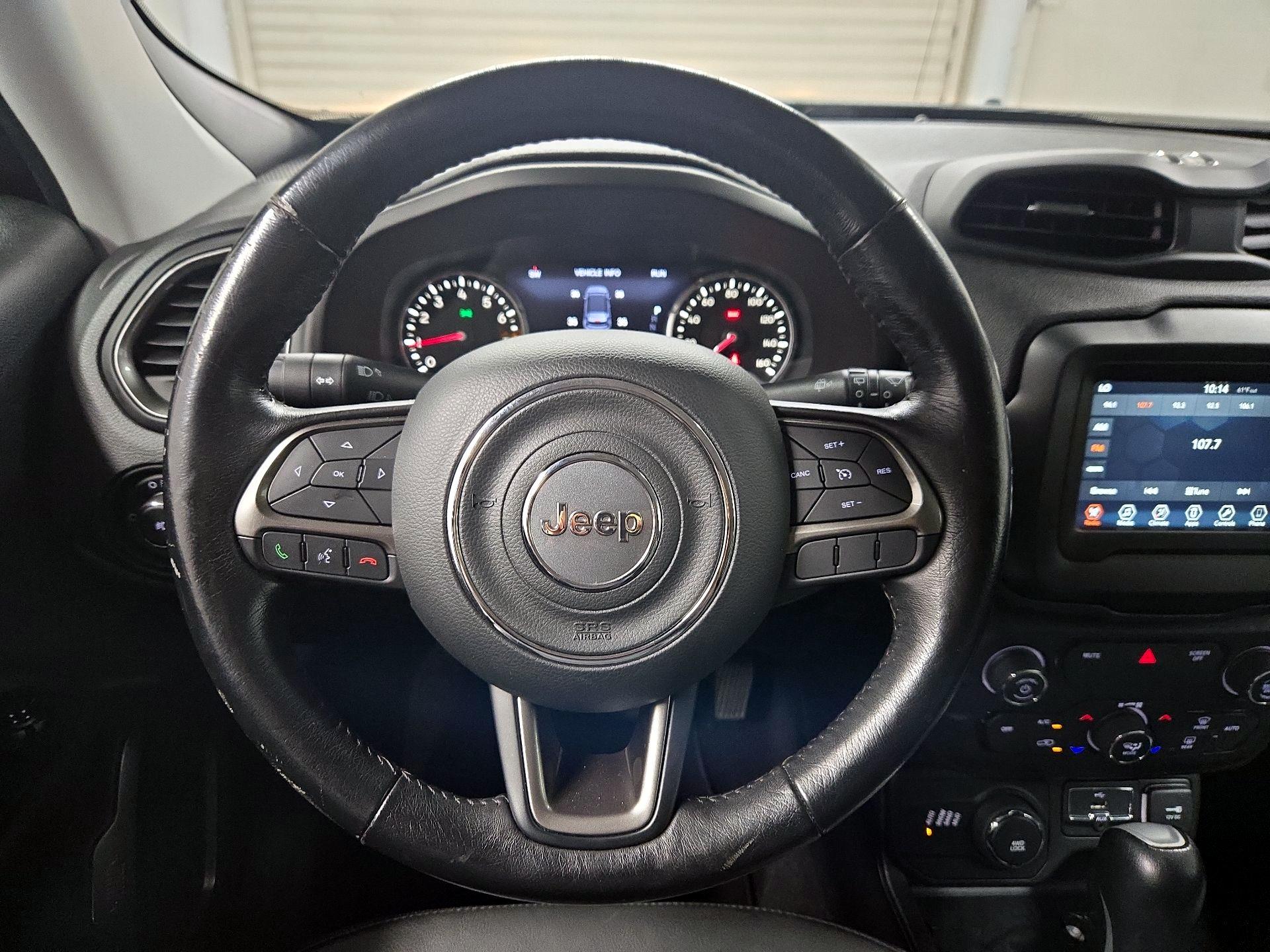 Thumbnail: 2018 Jeep Renegade - 10