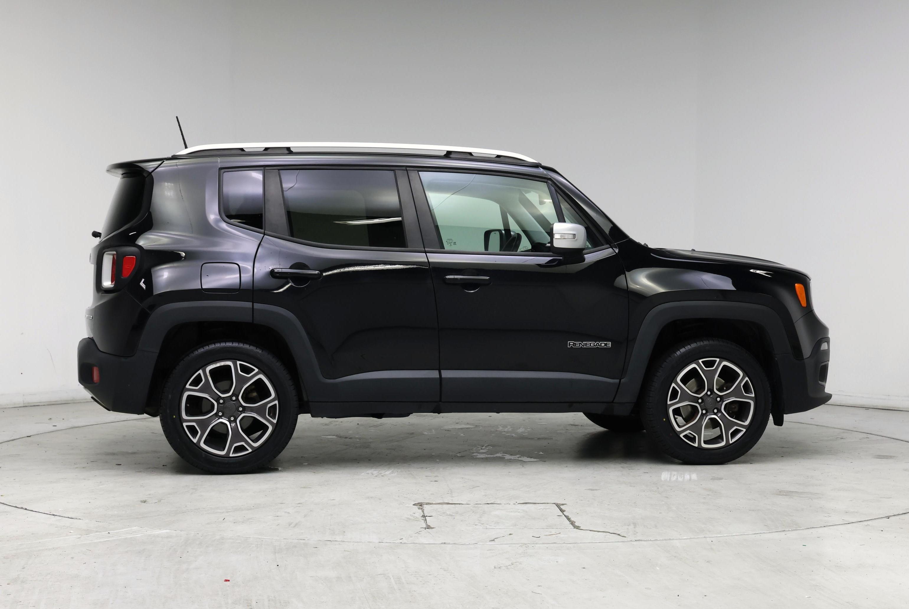 Thumbnail: 2018 Jeep Renegade - 7