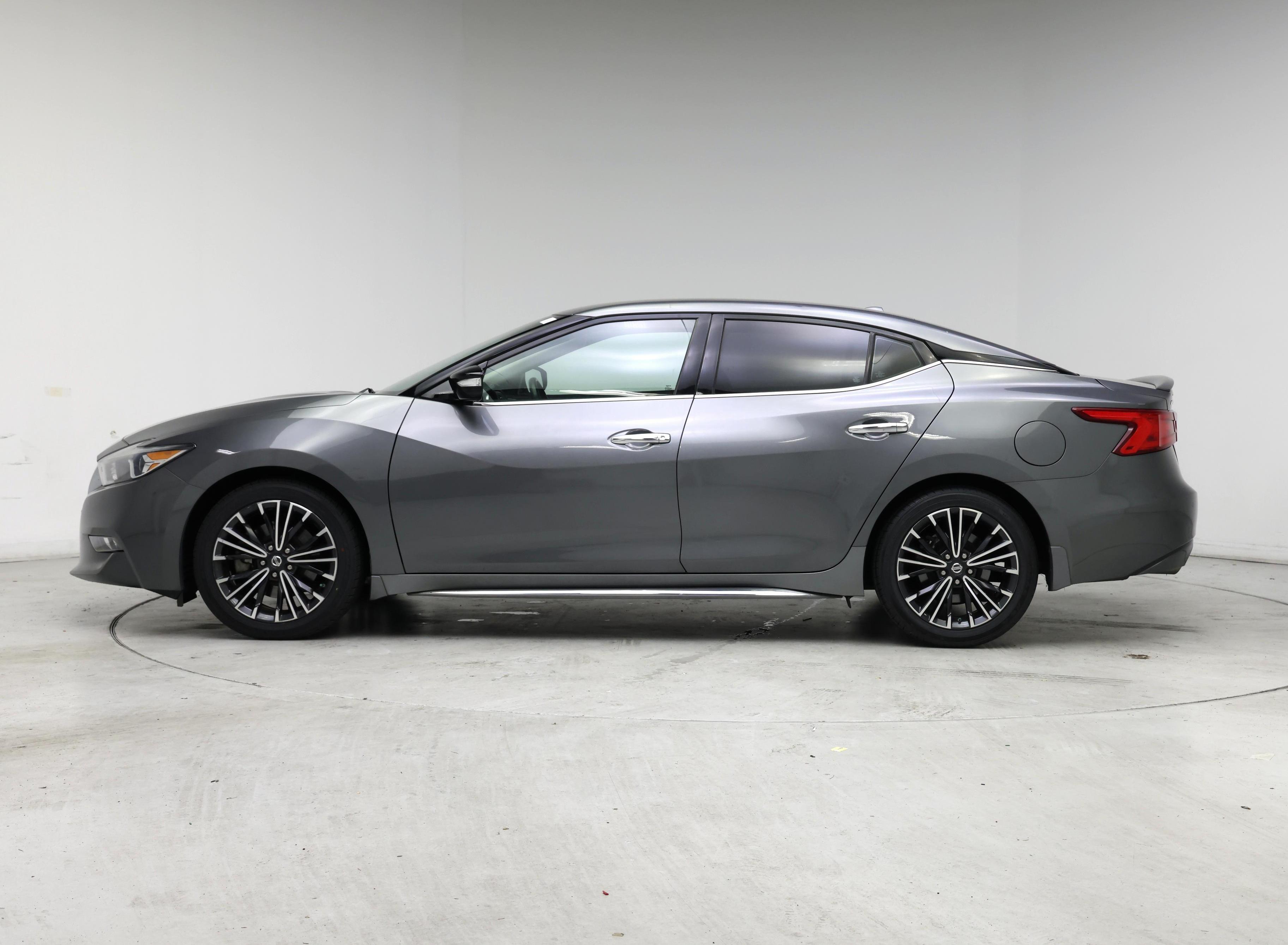 Thumbnail: 2017 Nissan Maxima - 3