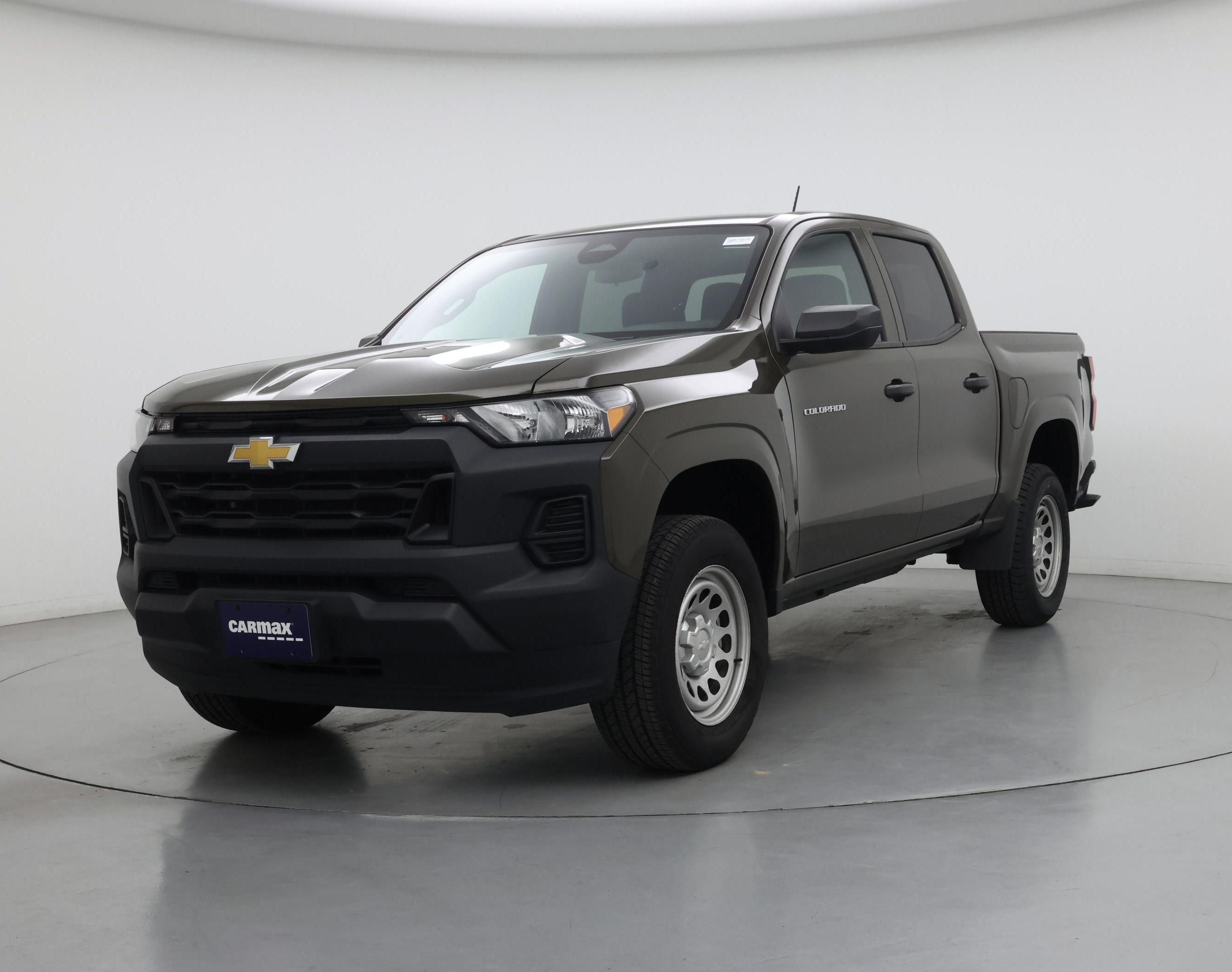 Thumbnail: 2023 Chevrolet Colorado - 4