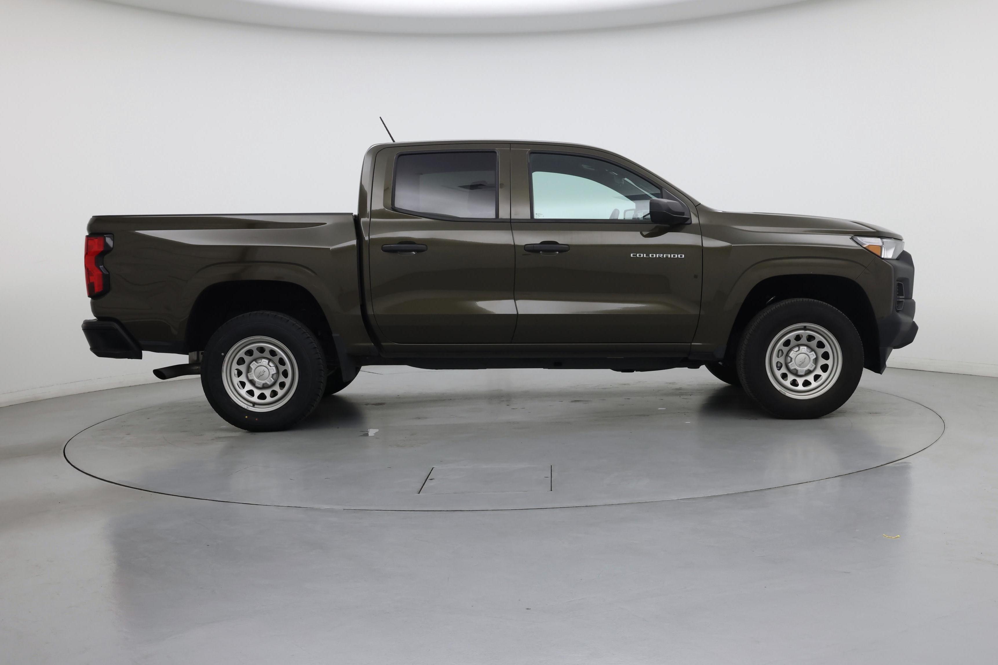 Thumbnail: 2023 Chevrolet Colorado - 7