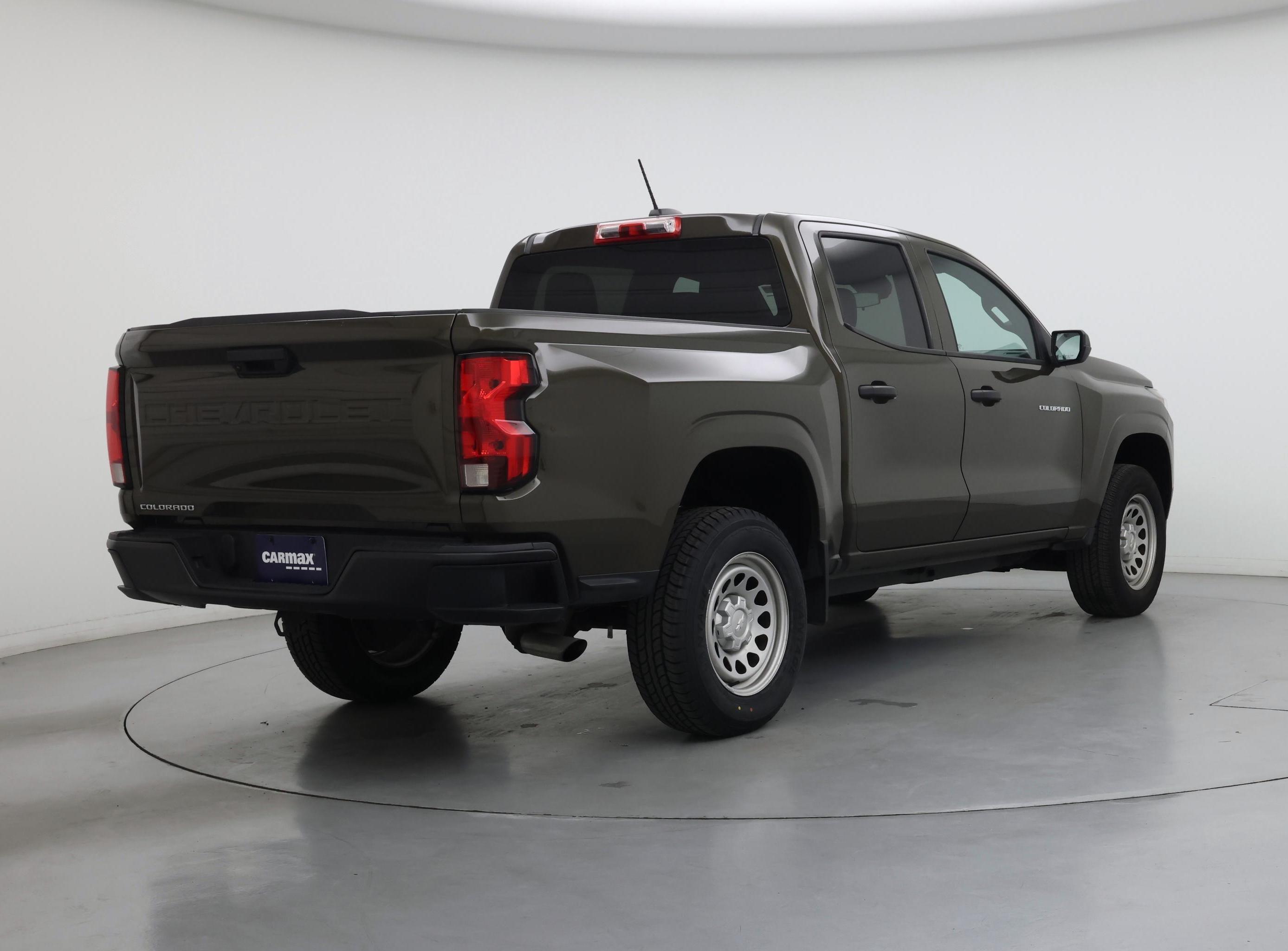 Thumbnail: 2023 Chevrolet Colorado - 8