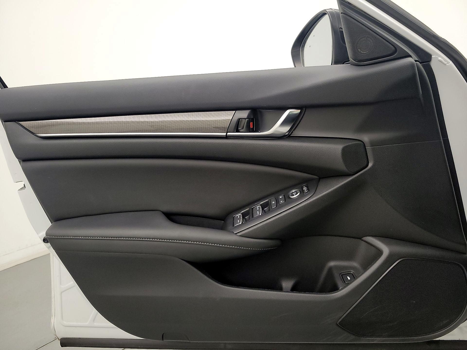 Thumbnail: 2021 Honda Accord - 12