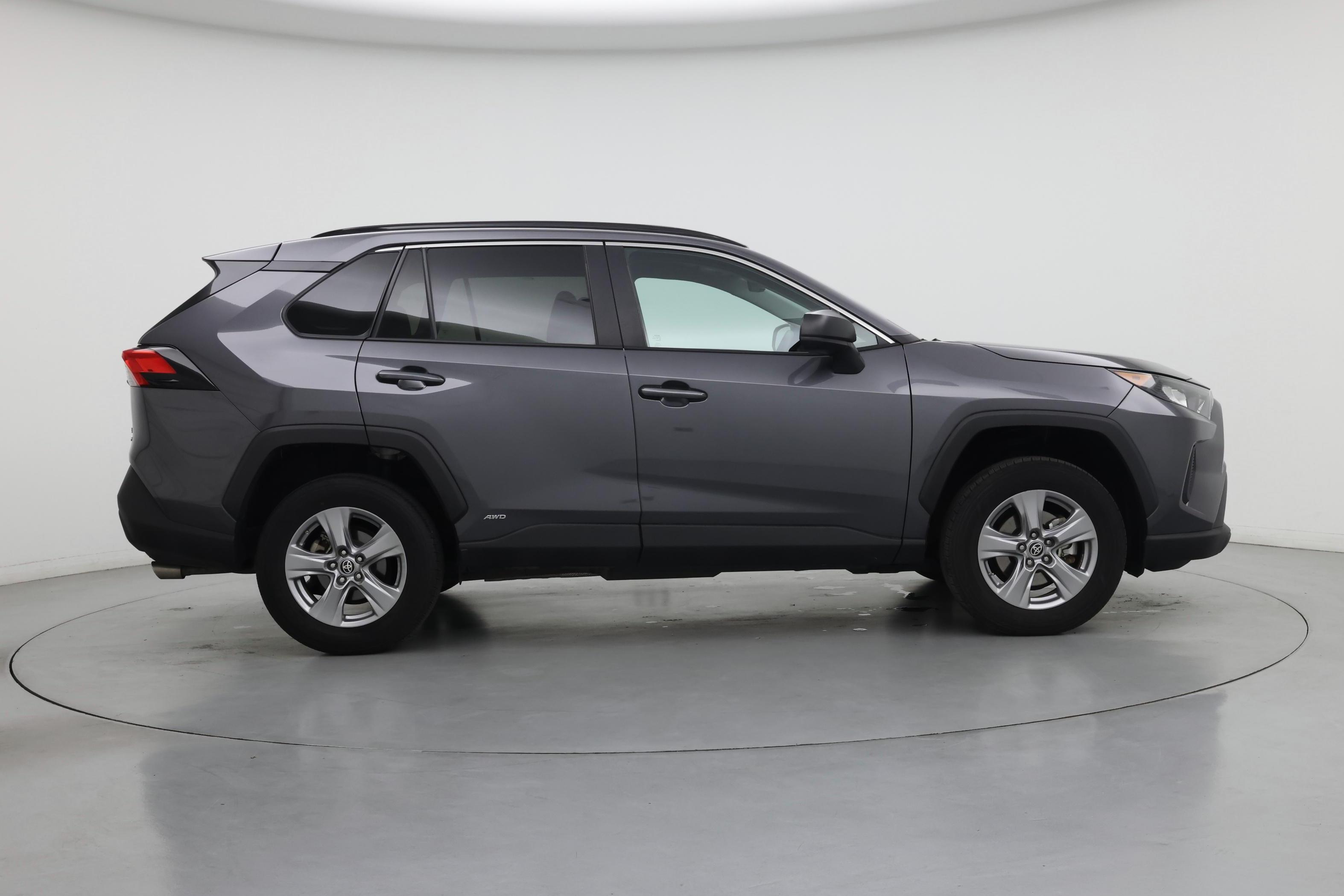 Thumbnail: 2022 Toyota RAV4 - 7