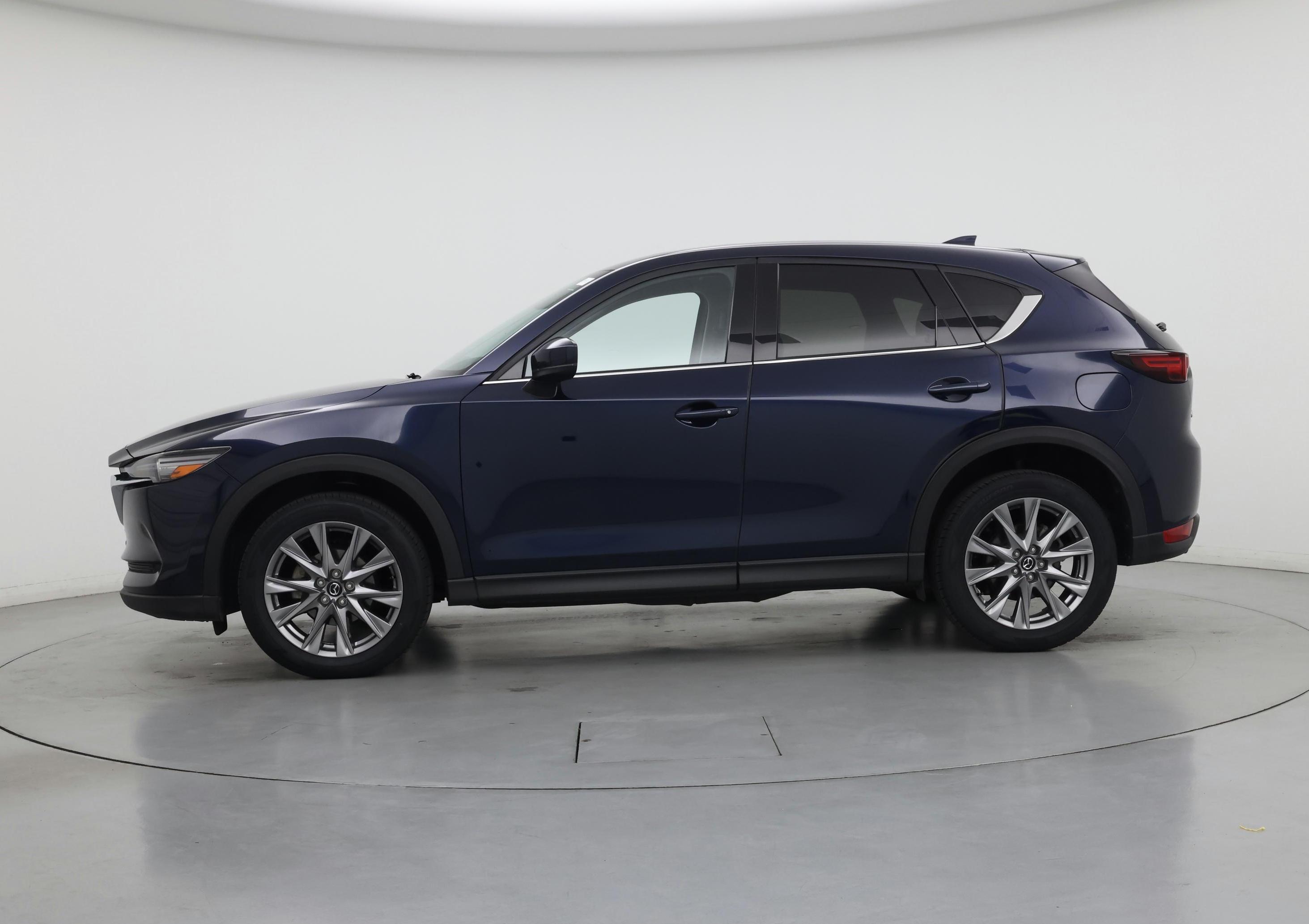 Thumbnail: 2021 Mazda CX-5 - 3