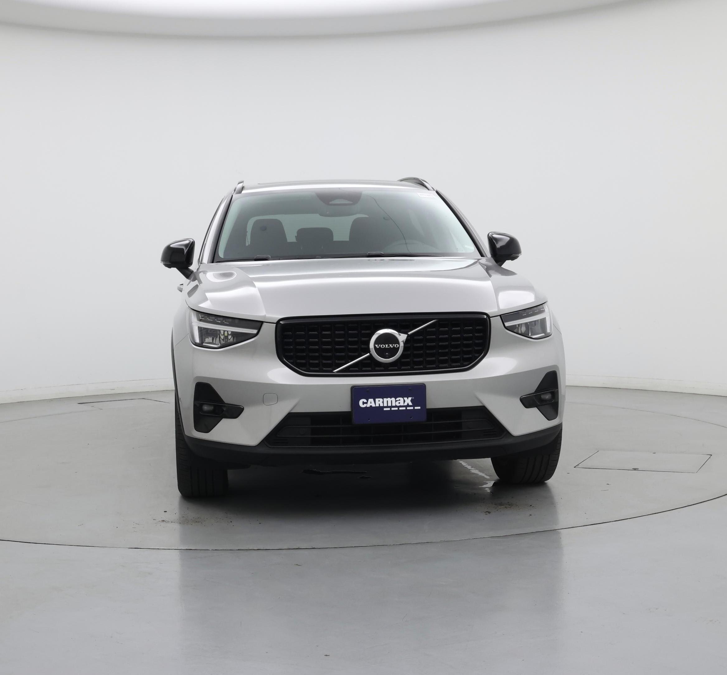 Thumbnail: 2023 Volvo XC40 - 5