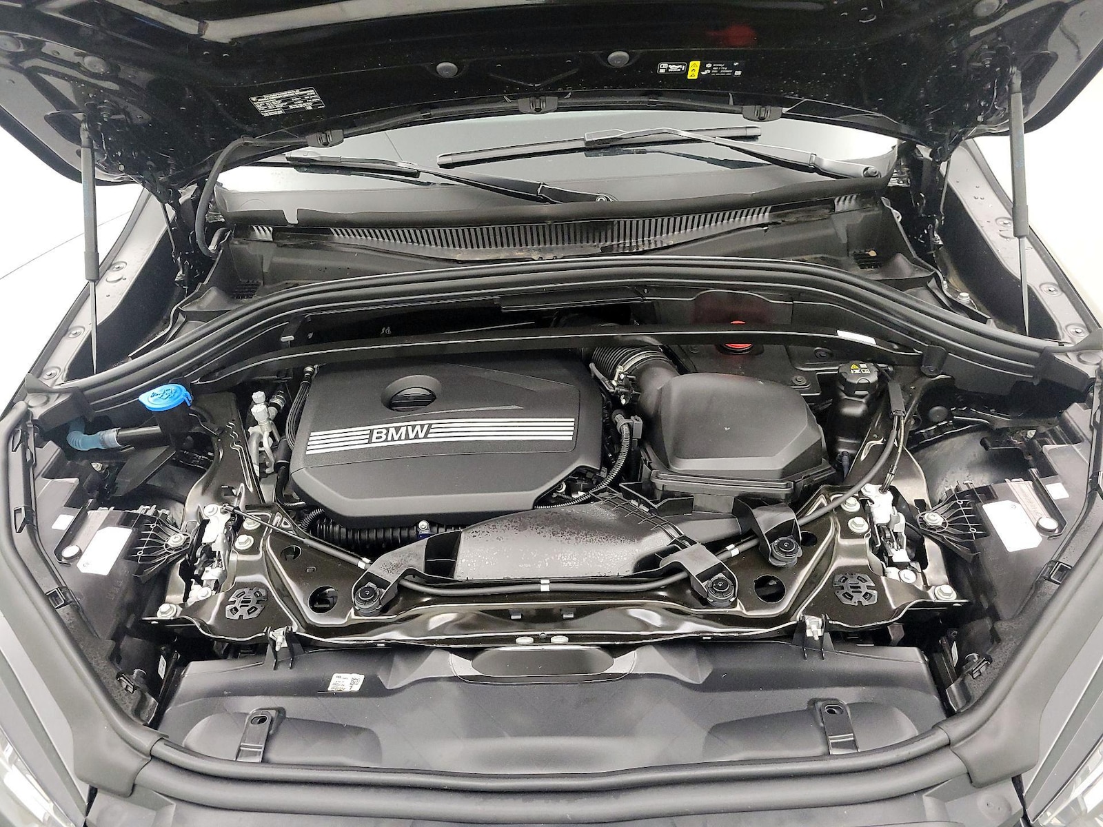 2025 BMW X2 28i - Photo 23