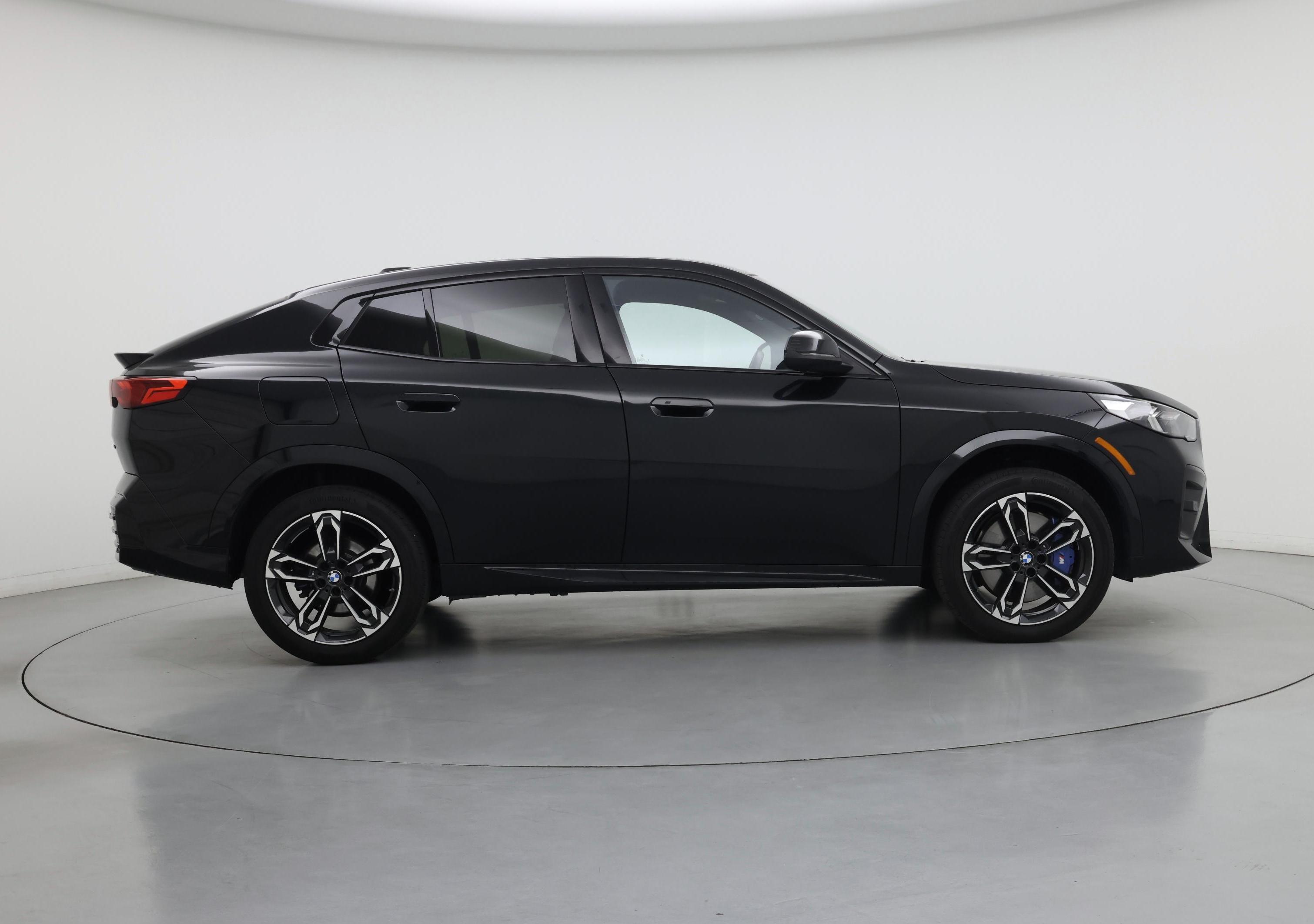 Thumbnail: 2025 BMW X2 - 7