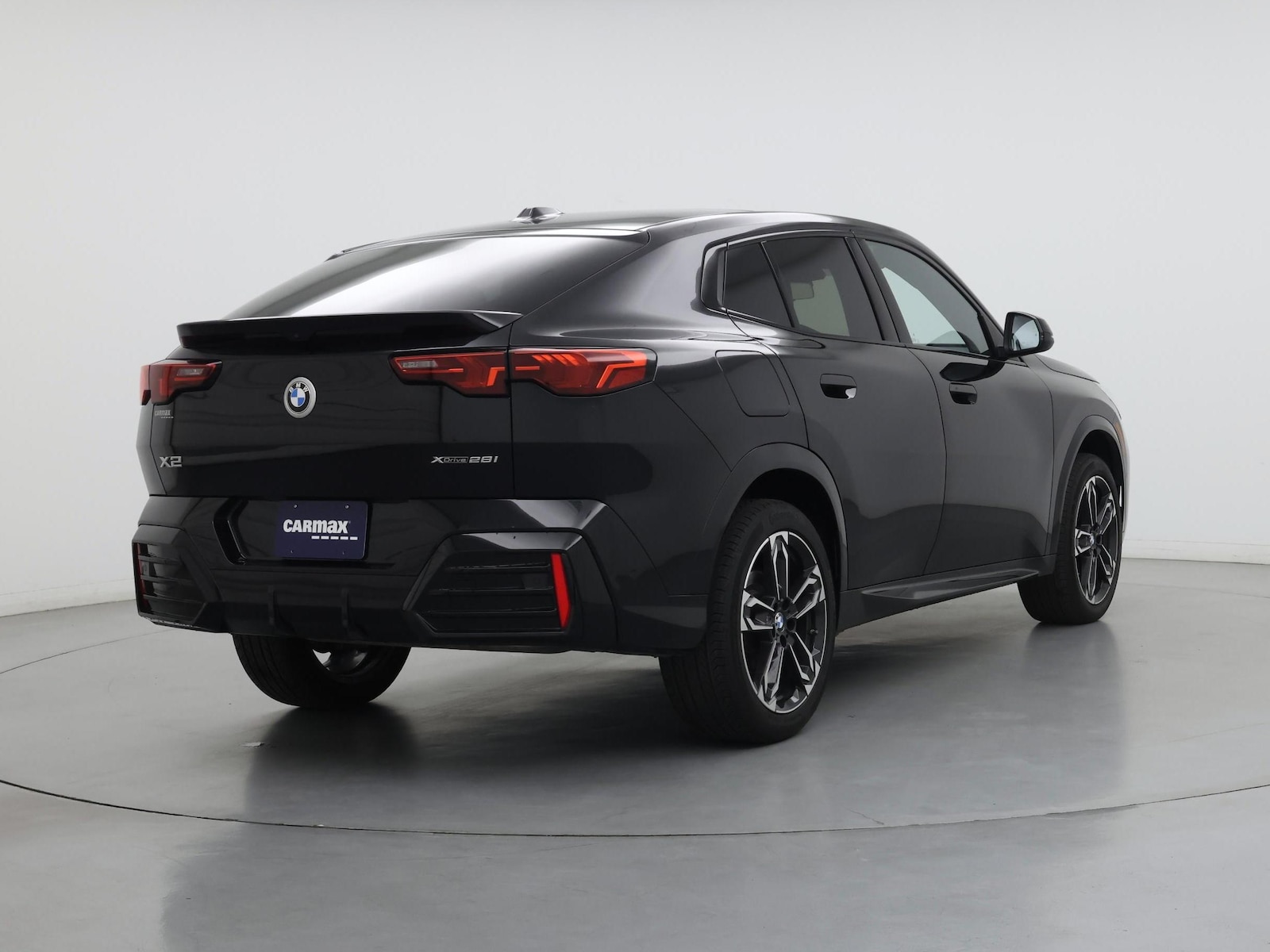 2025 BMW X2 28i - Photo 9
