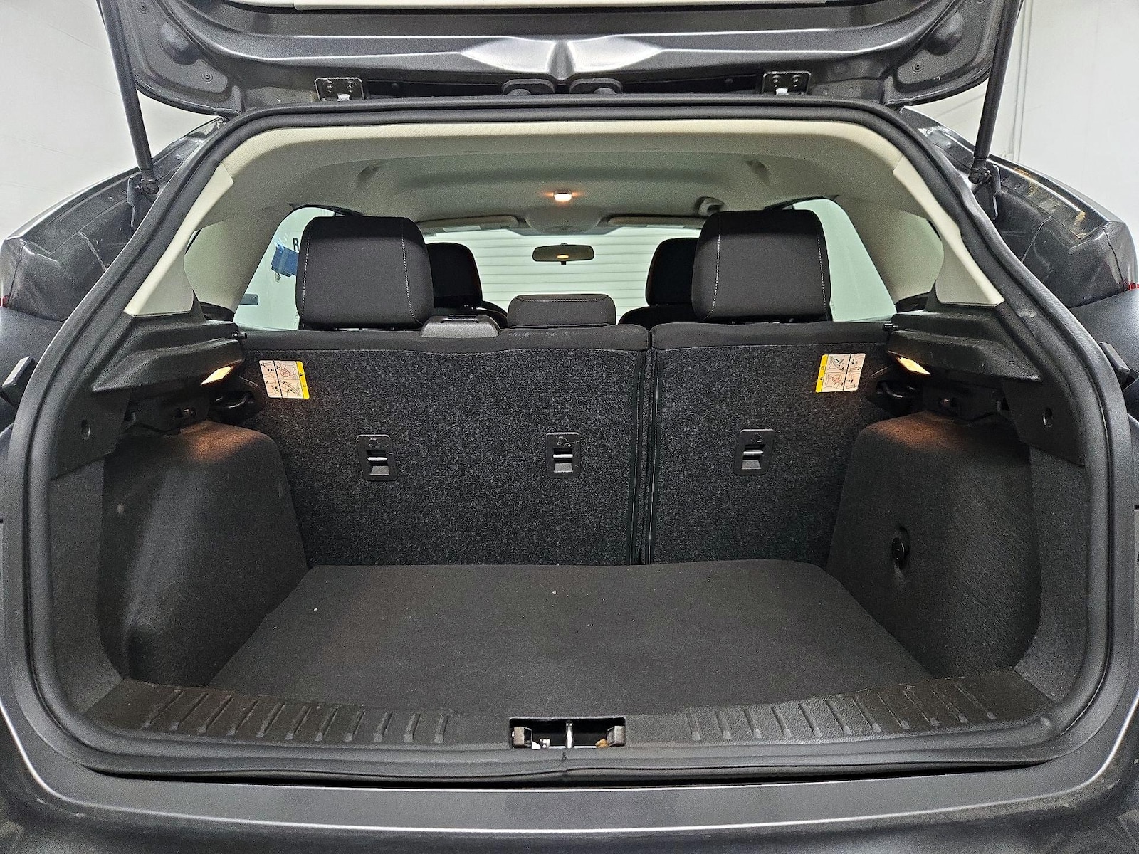 2017 Ford Focus SE - Photo 21