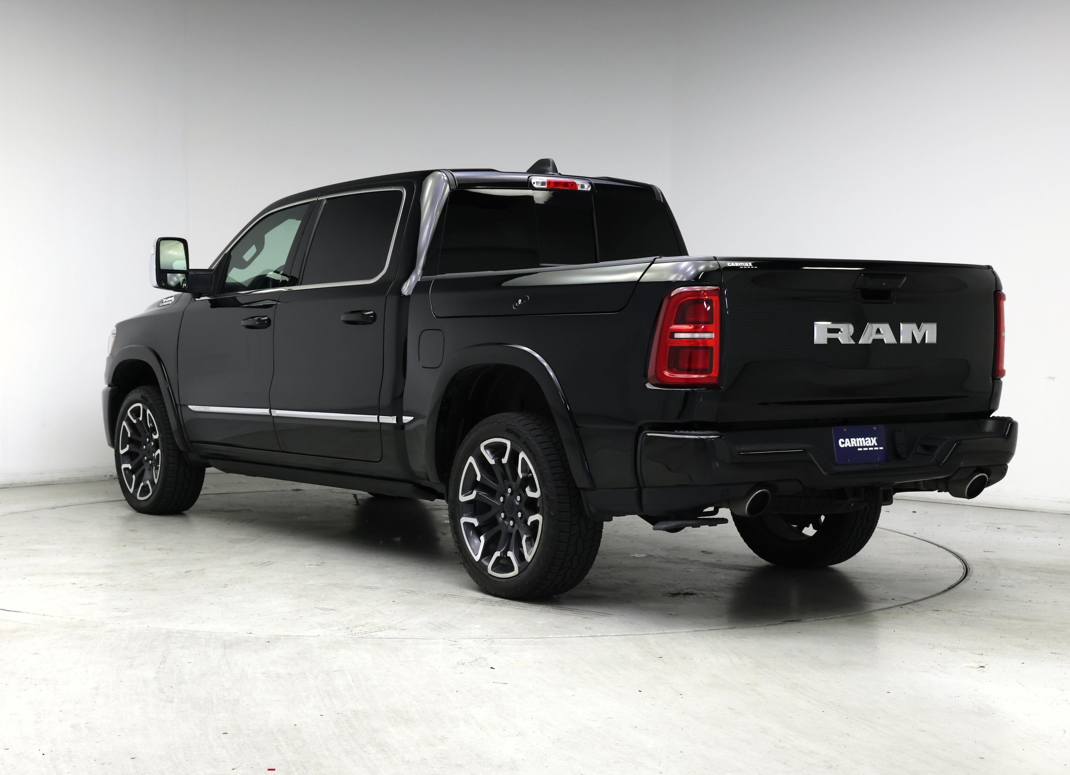 Thumbnail: 2025 RAM 1500 - 2