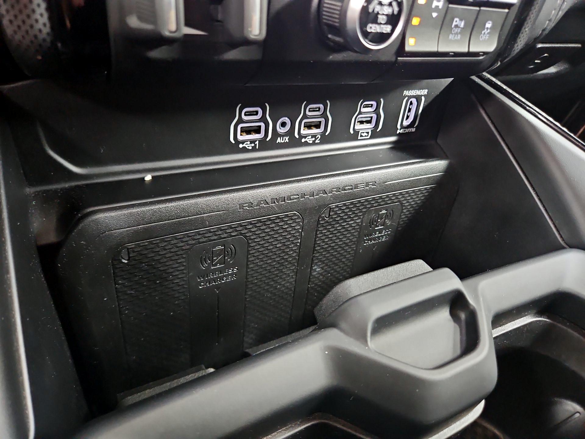 Thumbnail: 2025 RAM 1500 - 19