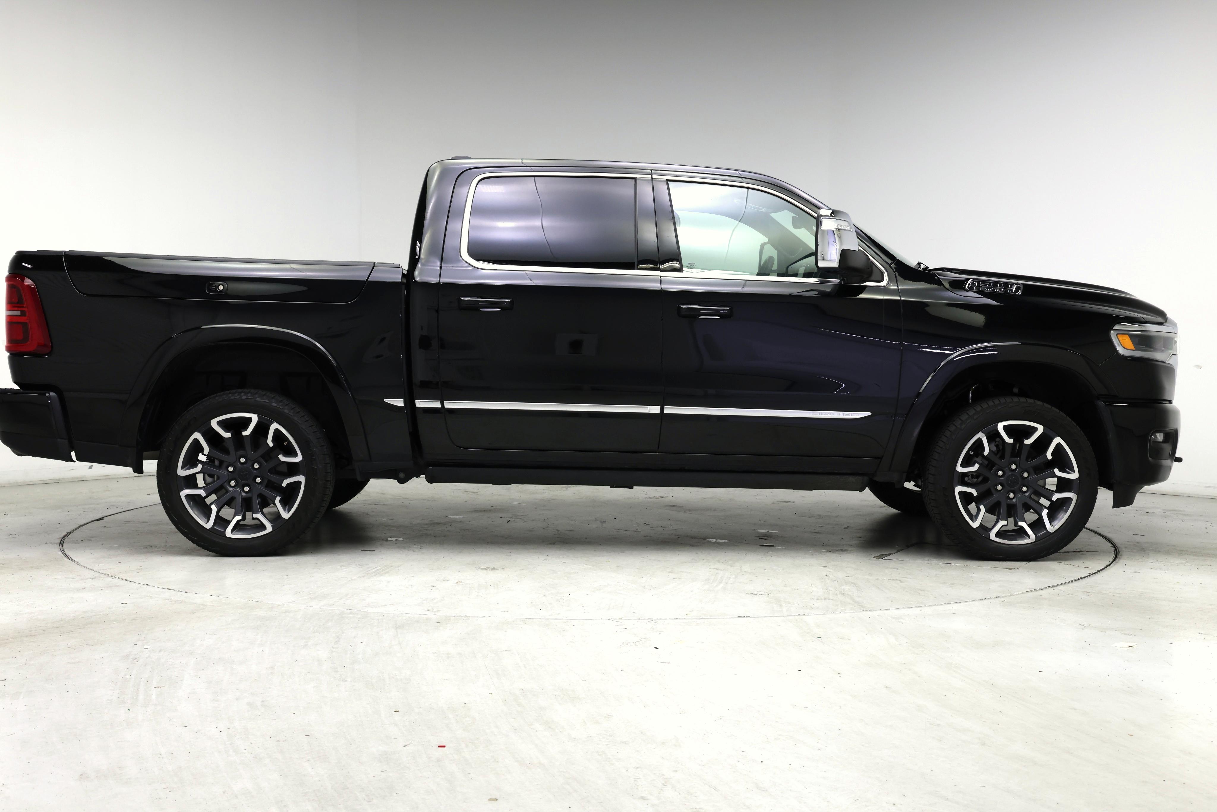 Thumbnail: 2025 RAM 1500 - 7