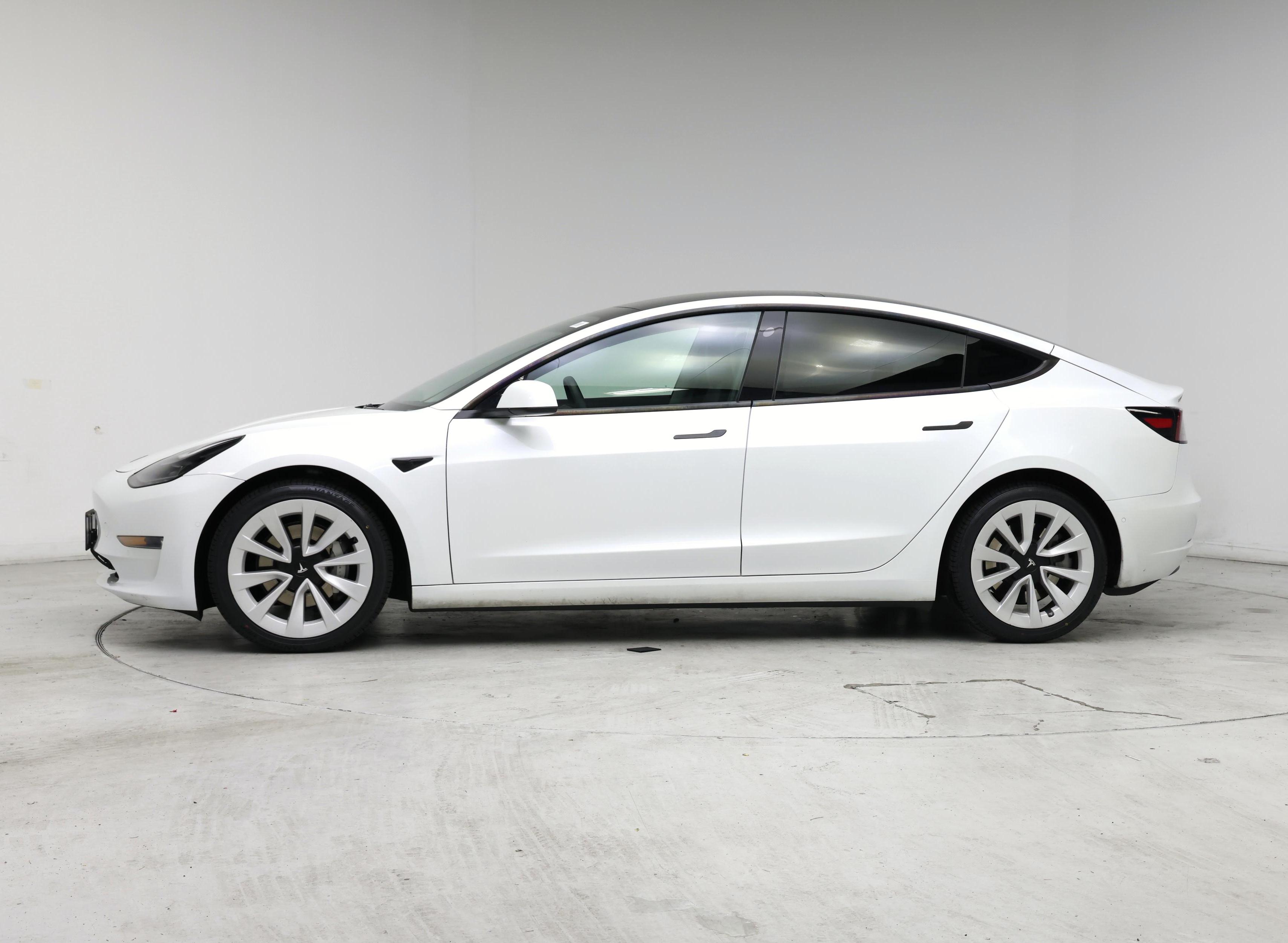 Thumbnail: 2021 Tesla Model 3 - 3