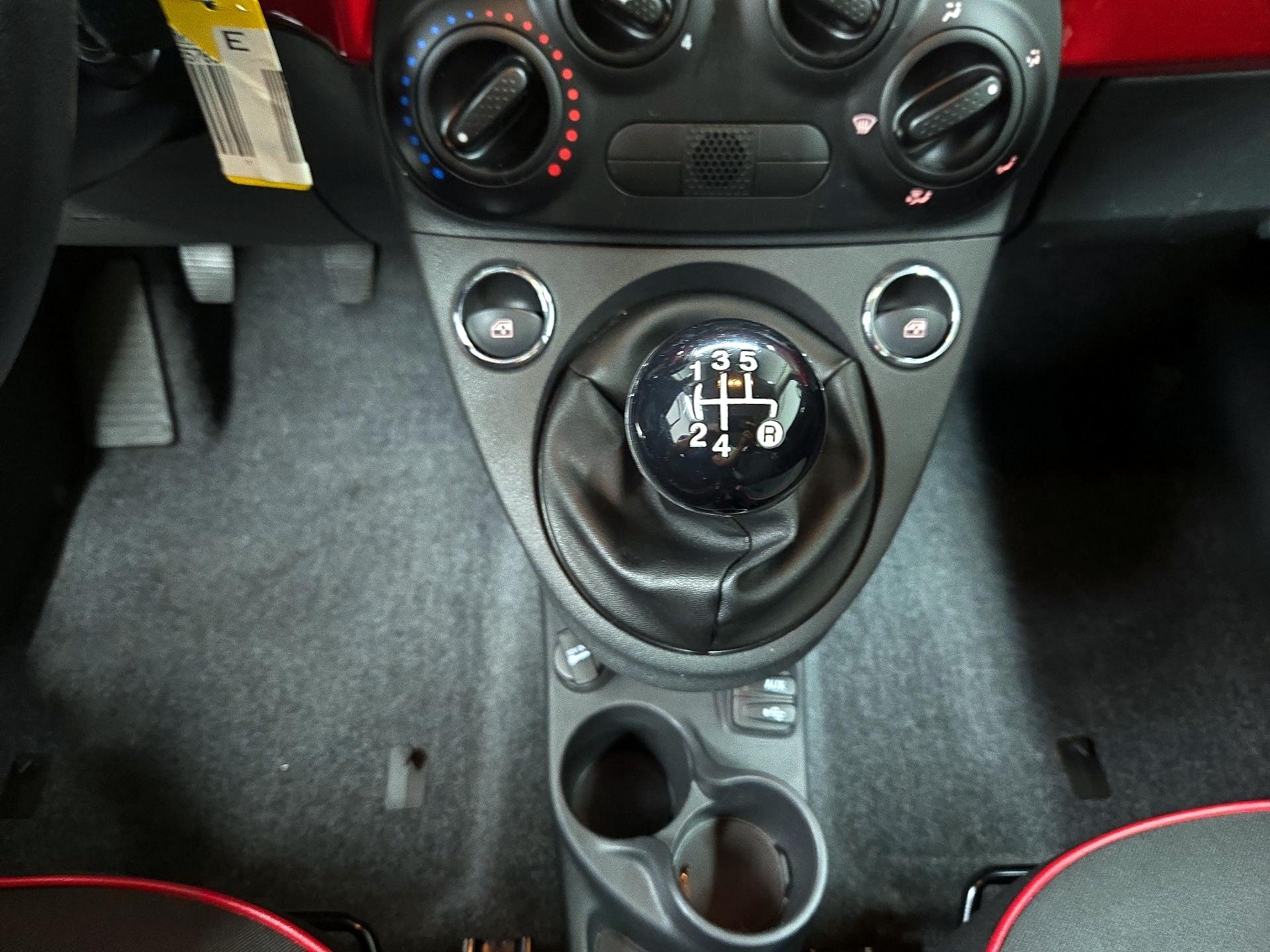 Thumbnail: 2017 Fiat 500 - 16