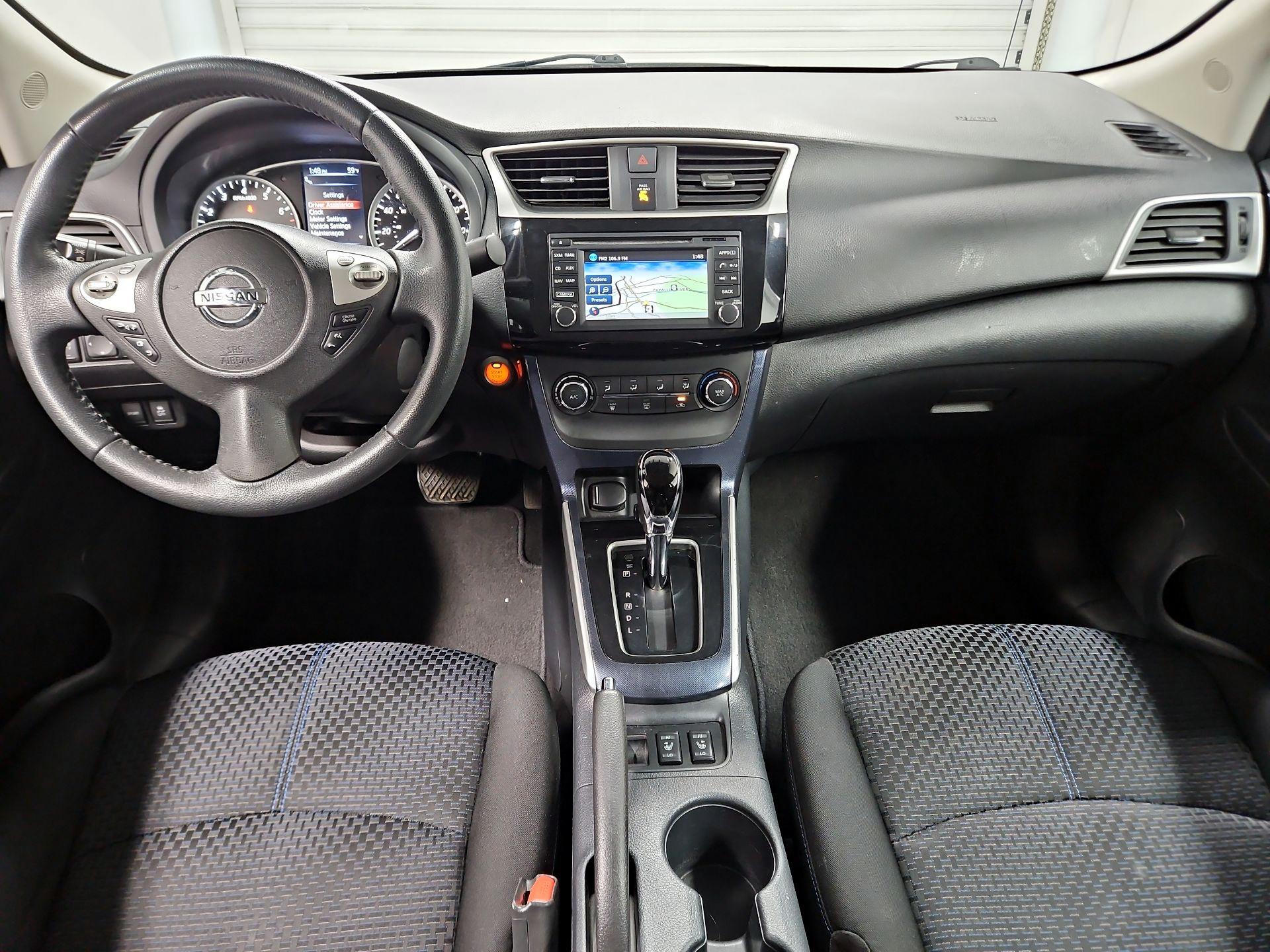Thumbnail: 2017 Nissan Sentra - 9