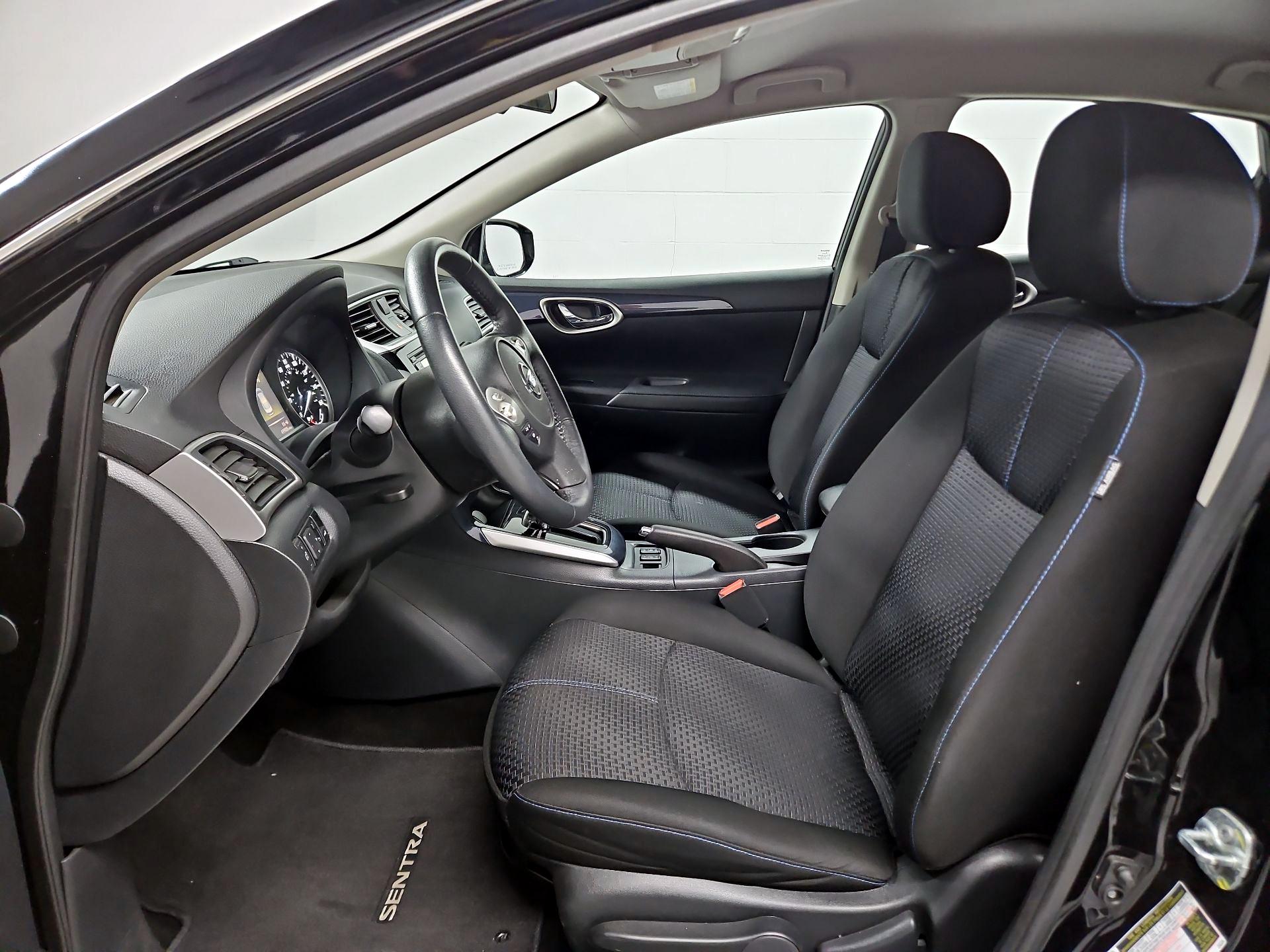 Thumbnail: 2017 Nissan Sentra - 11