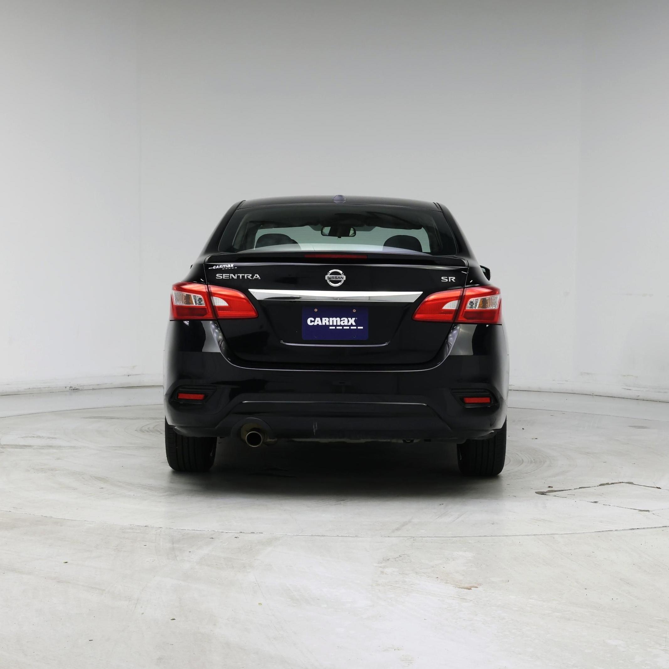 Thumbnail: 2017 Nissan Sentra - 6