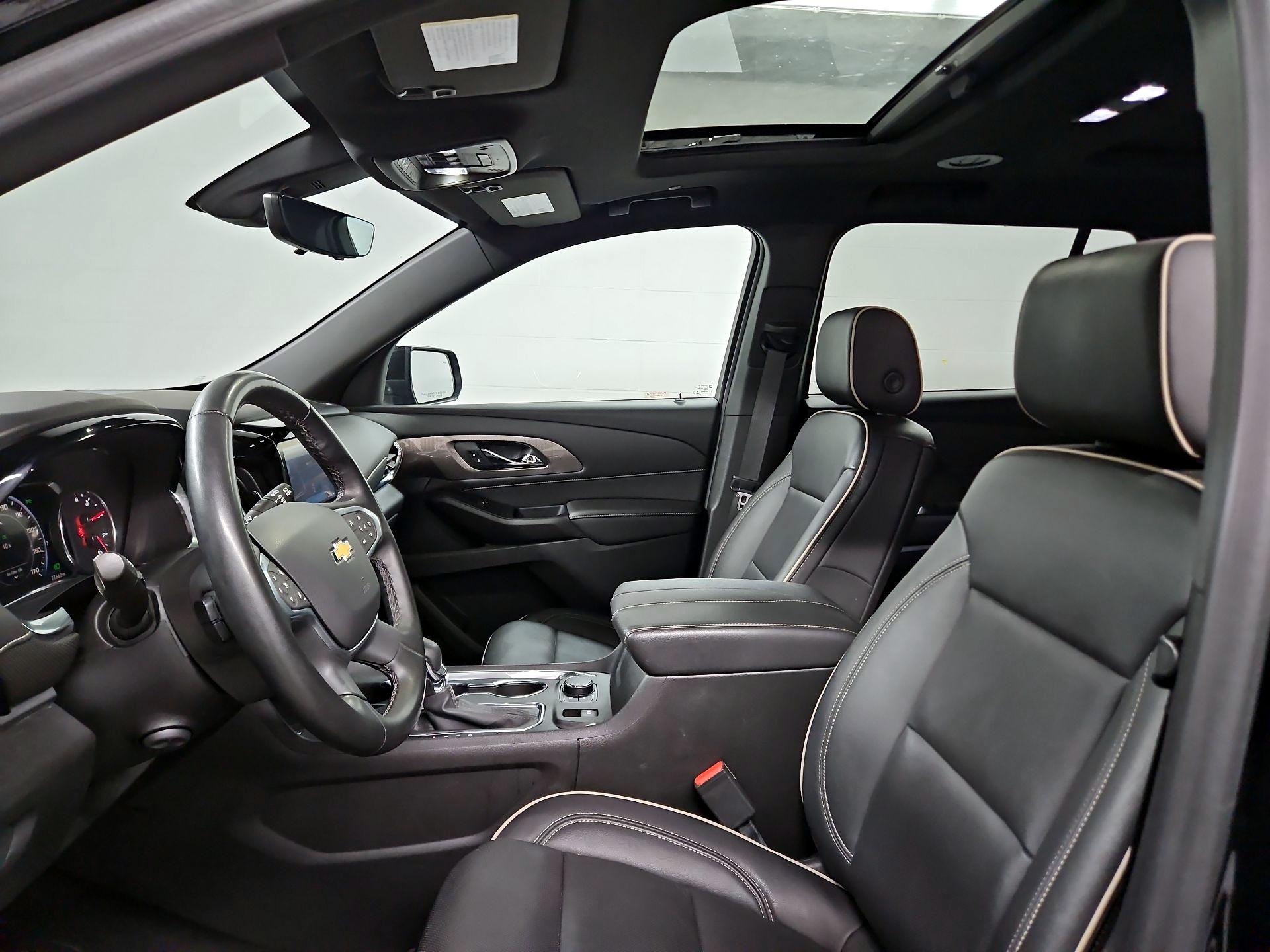 Thumbnail: 2023 Chevrolet Traverse - 20