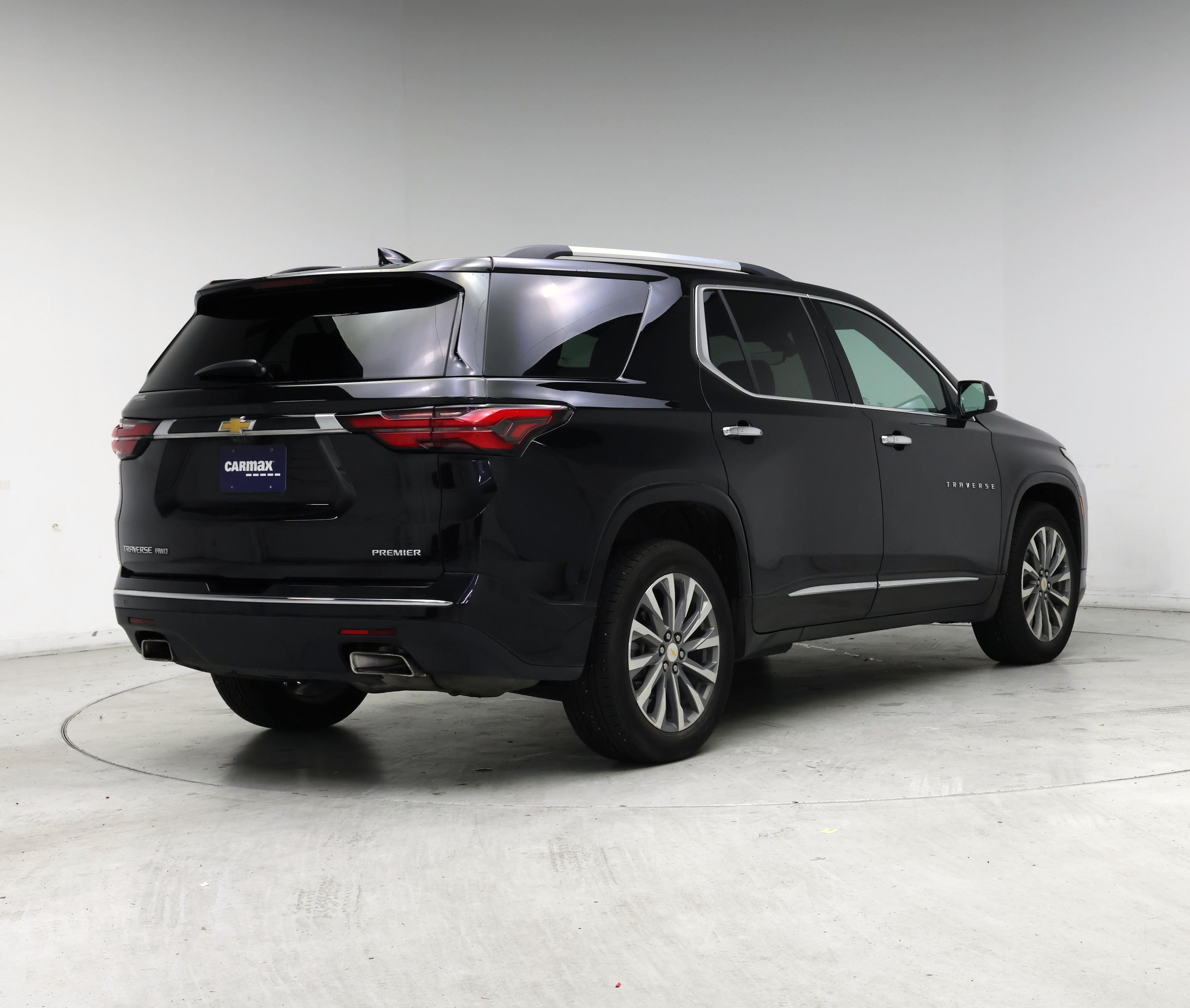Thumbnail: 2023 Chevrolet Traverse - 8