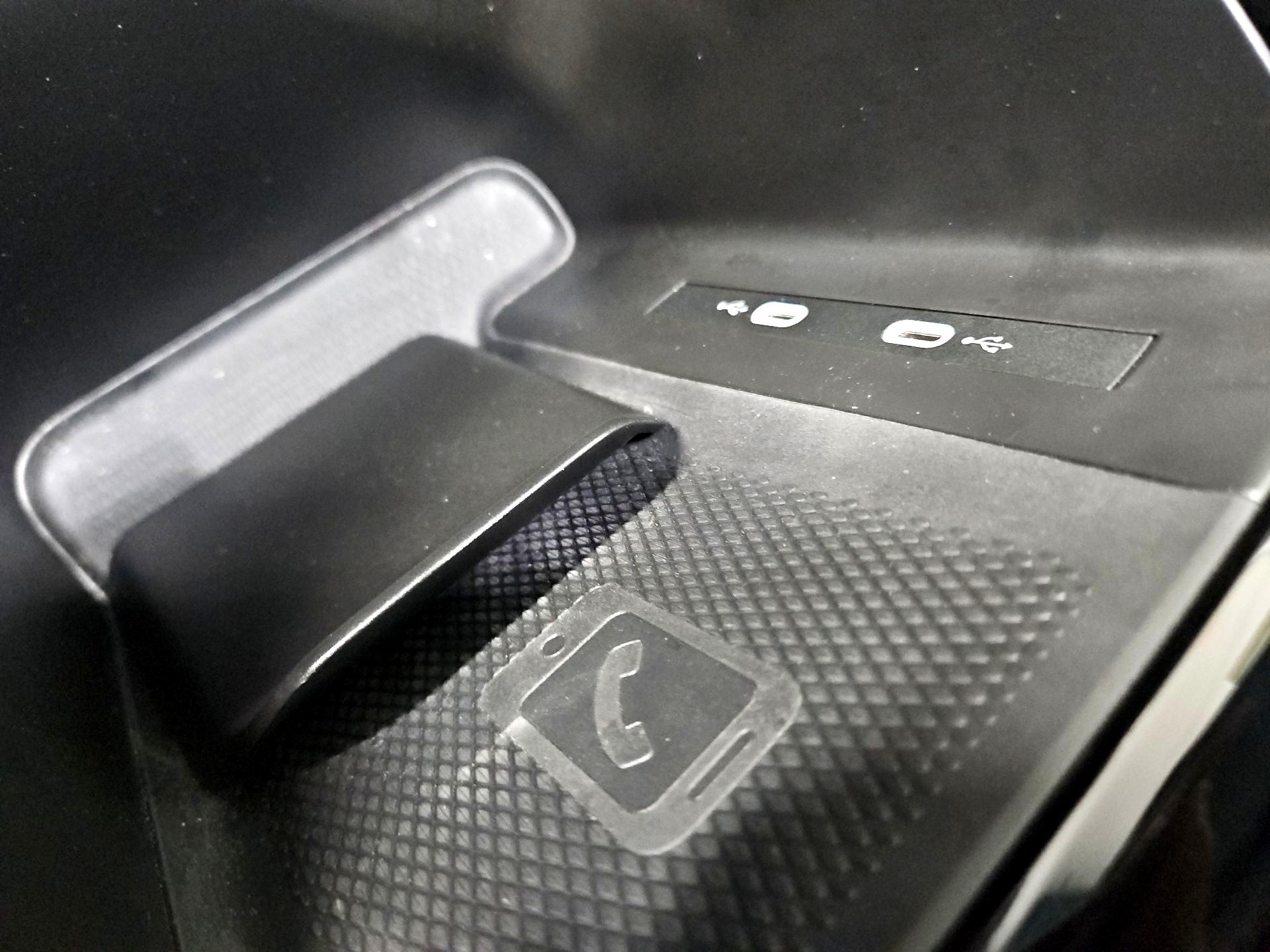Thumbnail: 2023 Volkswagen ID.4 - 19