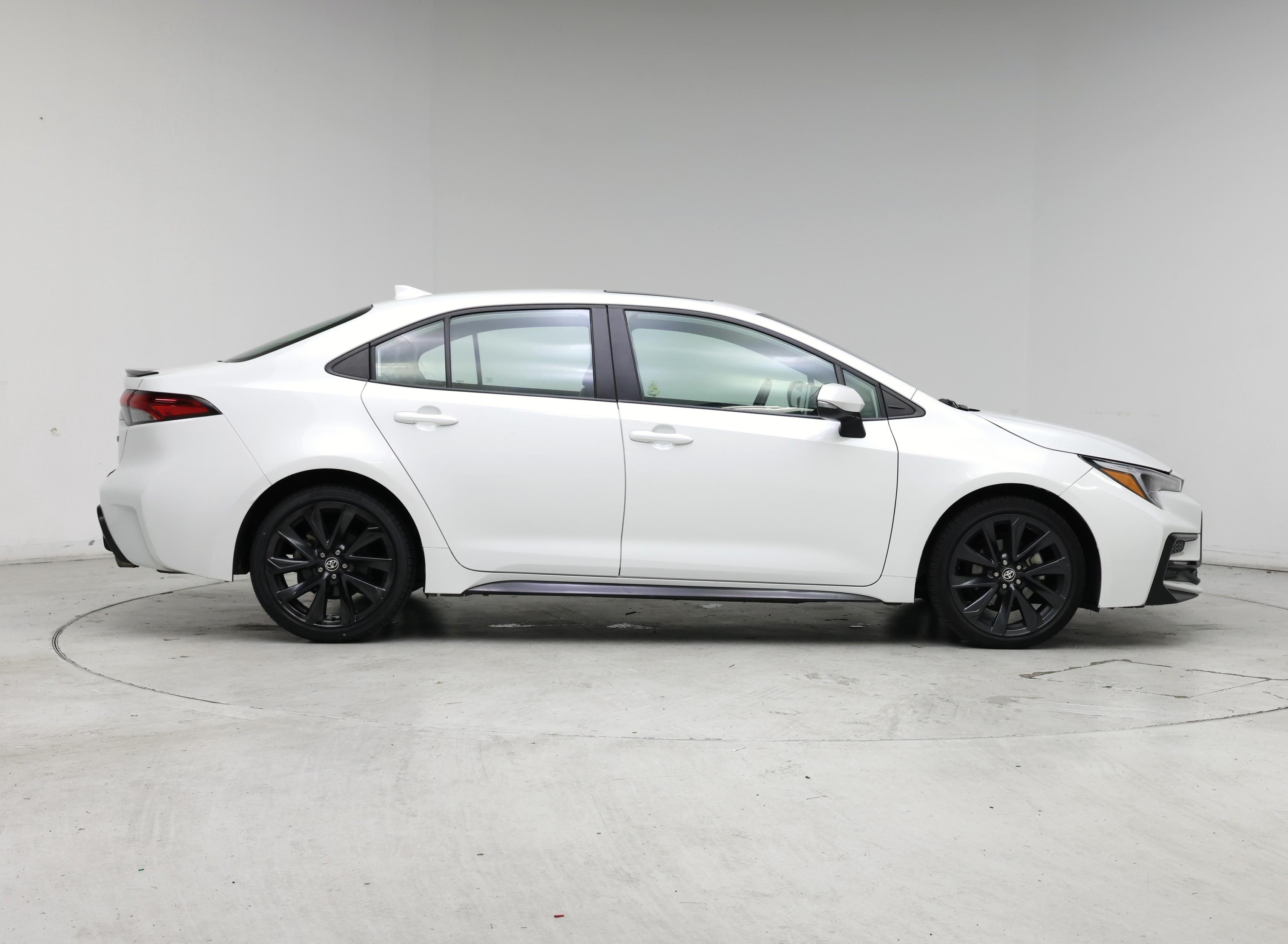 Thumbnail: 2024 Toyota Corolla - 7