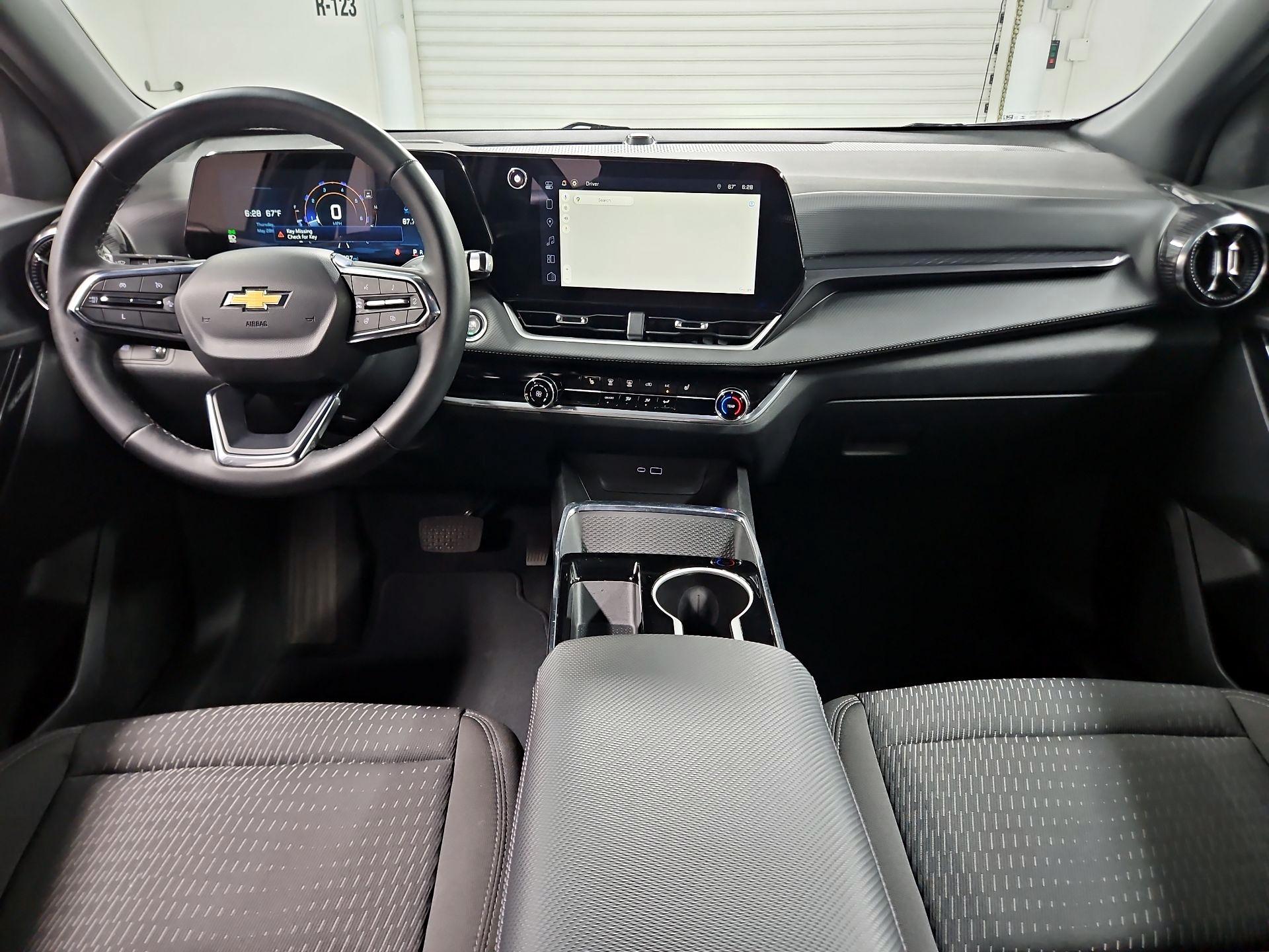 Thumbnail: 2025 Chevrolet Equinox - 9