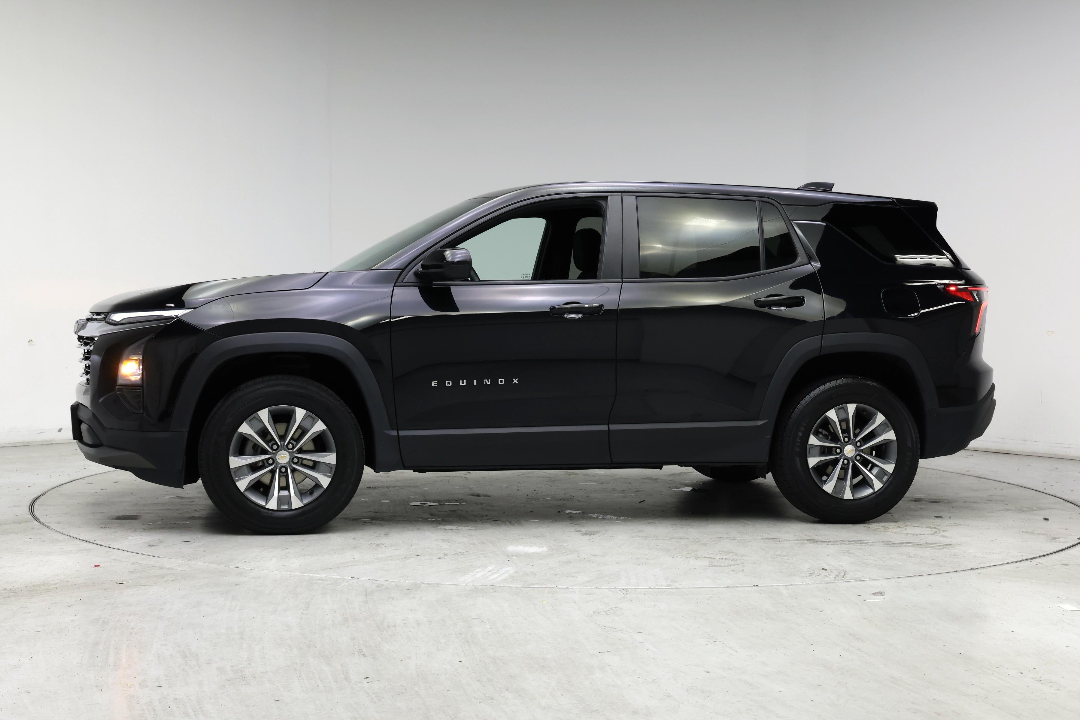 Thumbnail: 2025 Chevrolet Equinox - 3
