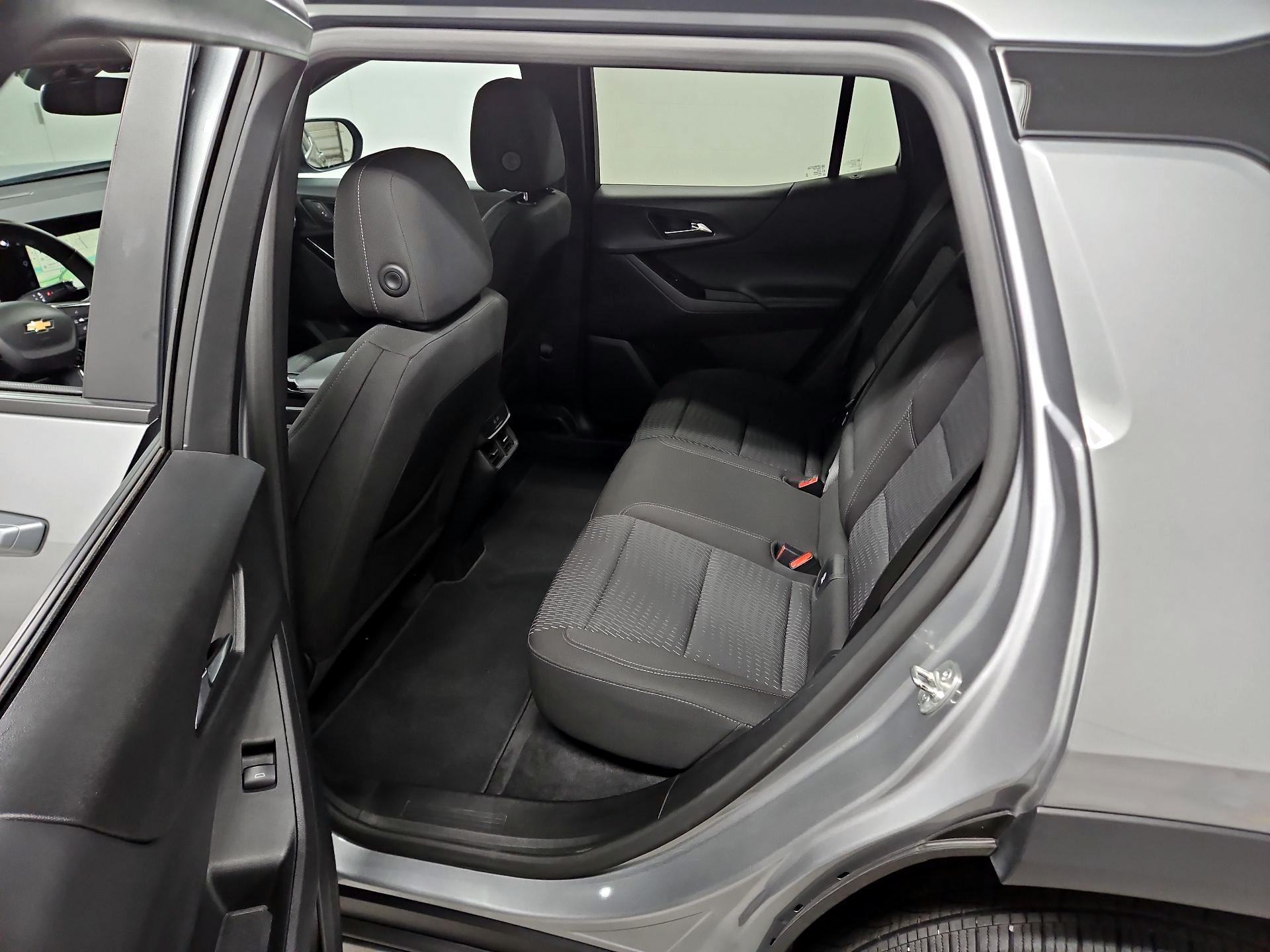 Thumbnail: 2025 Chevrolet Equinox - 20