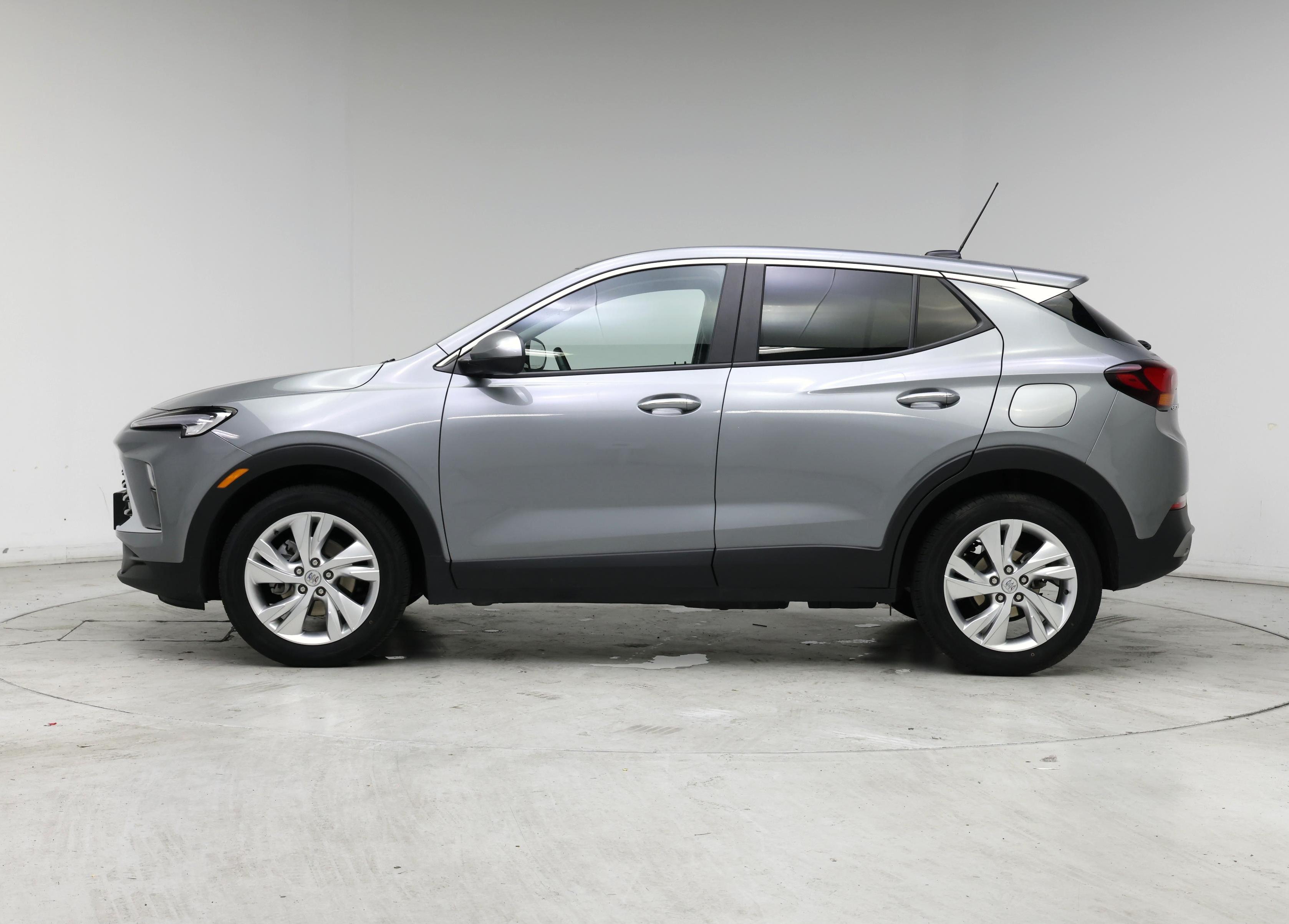 Thumbnail: 2025 Buick Encore GX - 3