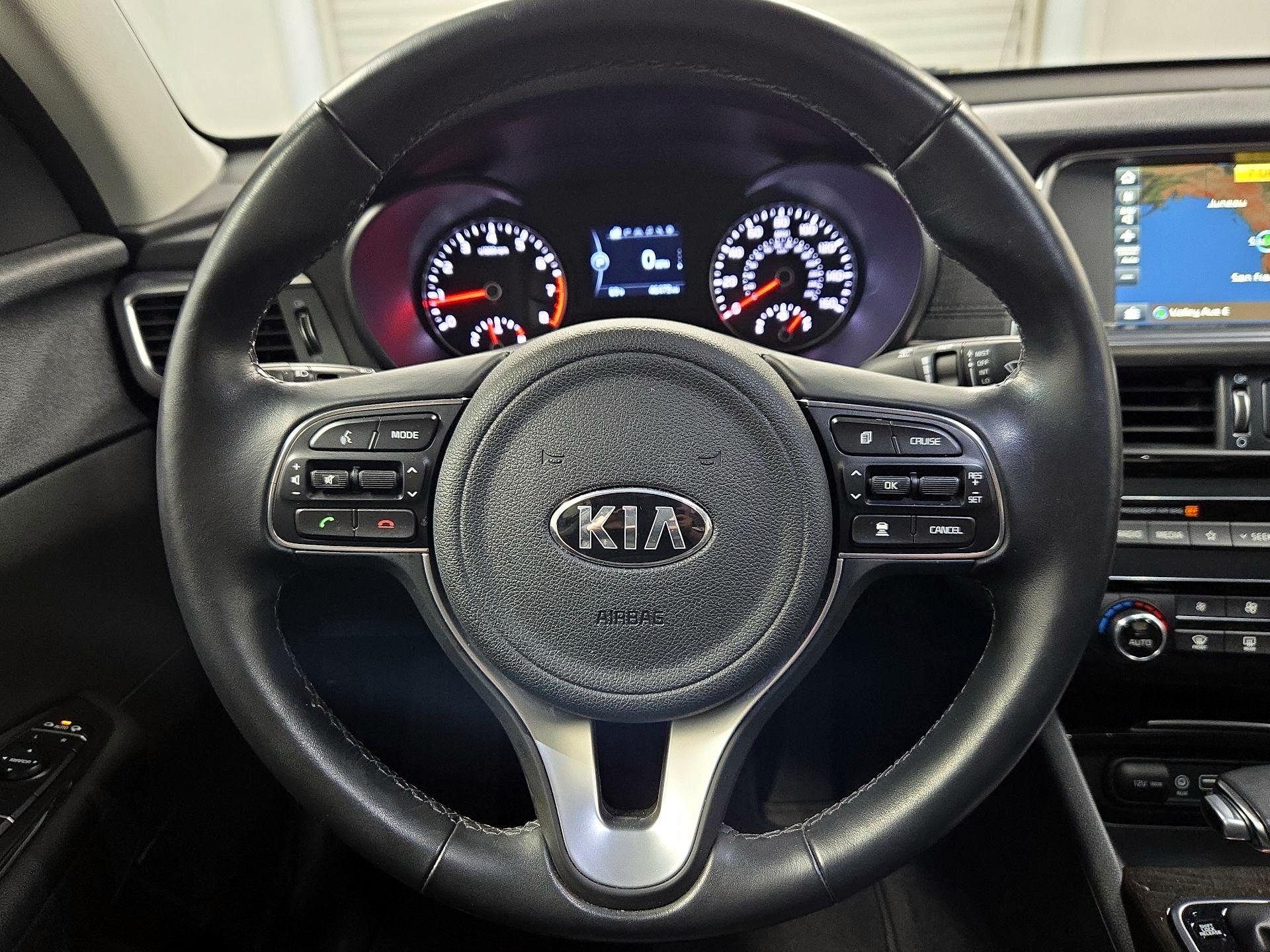 Thumbnail: 2018 Kia Optima - 10
