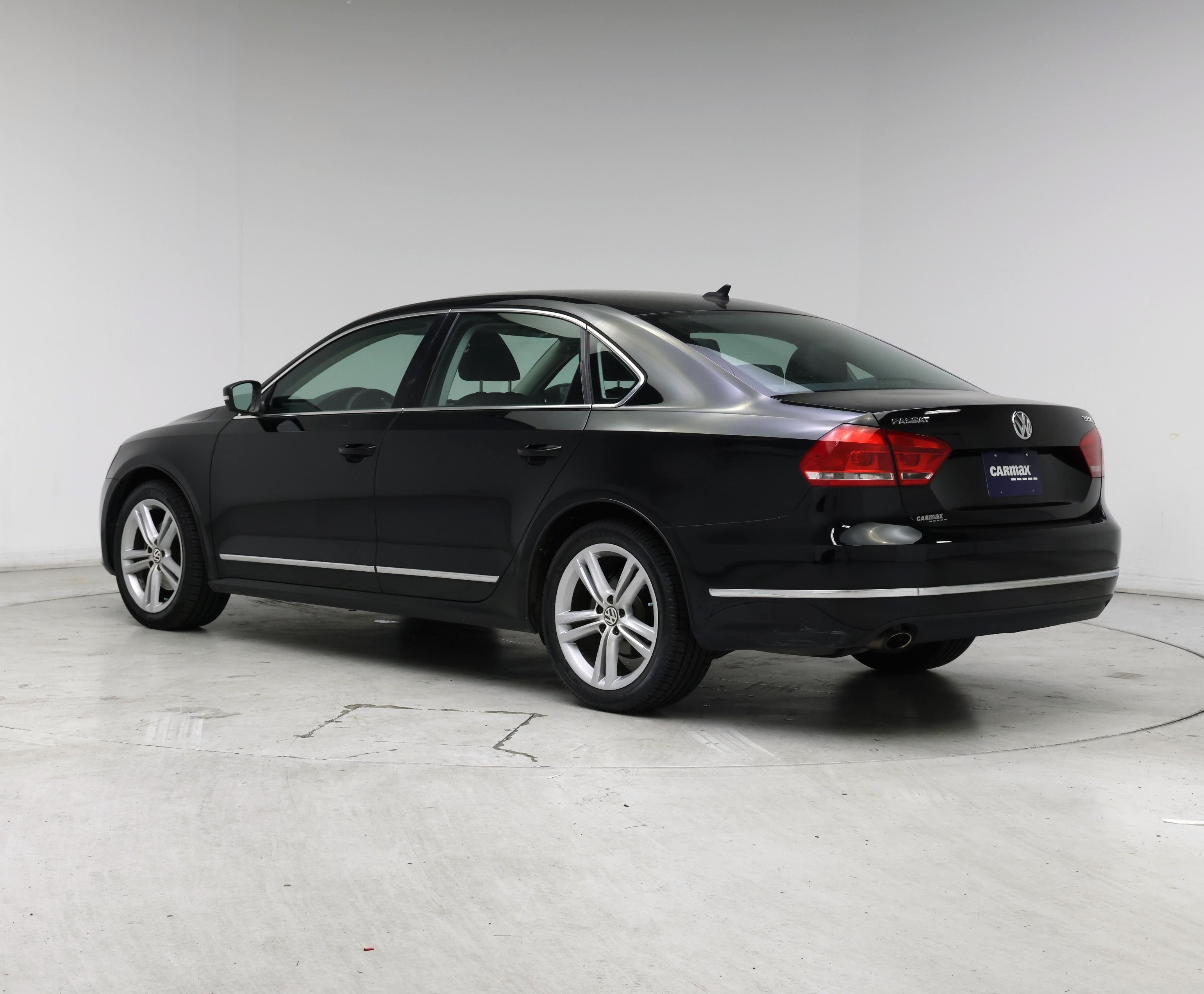Thumbnail: 2015 Volkswagen Passat - 2