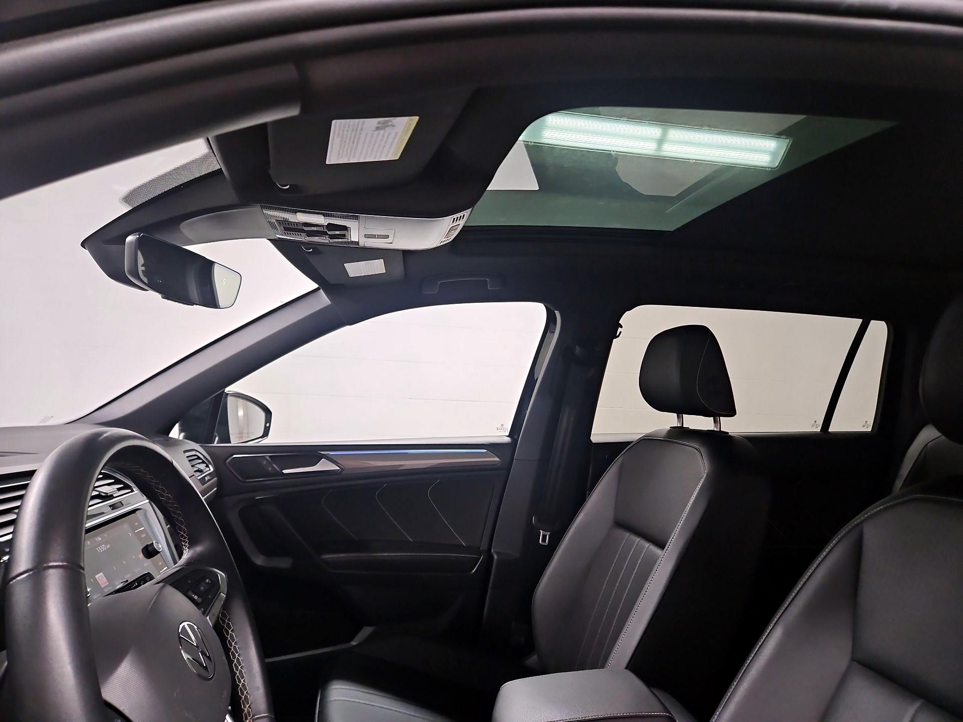 Thumbnail: 2023 Volkswagen Tiguan - 19