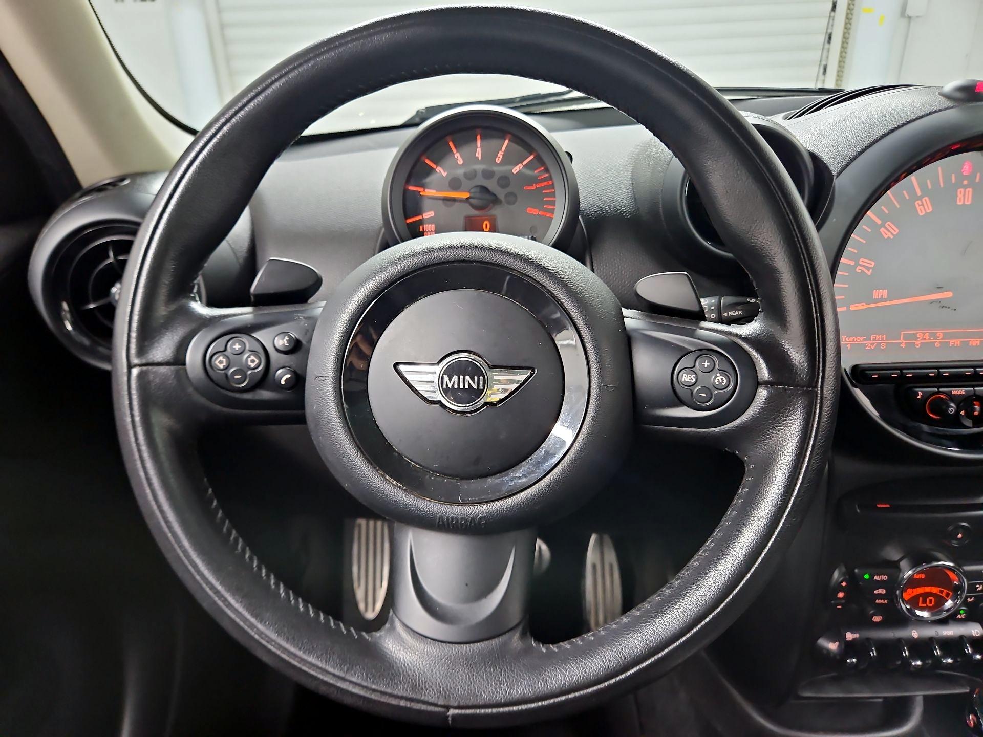 Thumbnail: 2015 MINI Cooper Countryman - 10