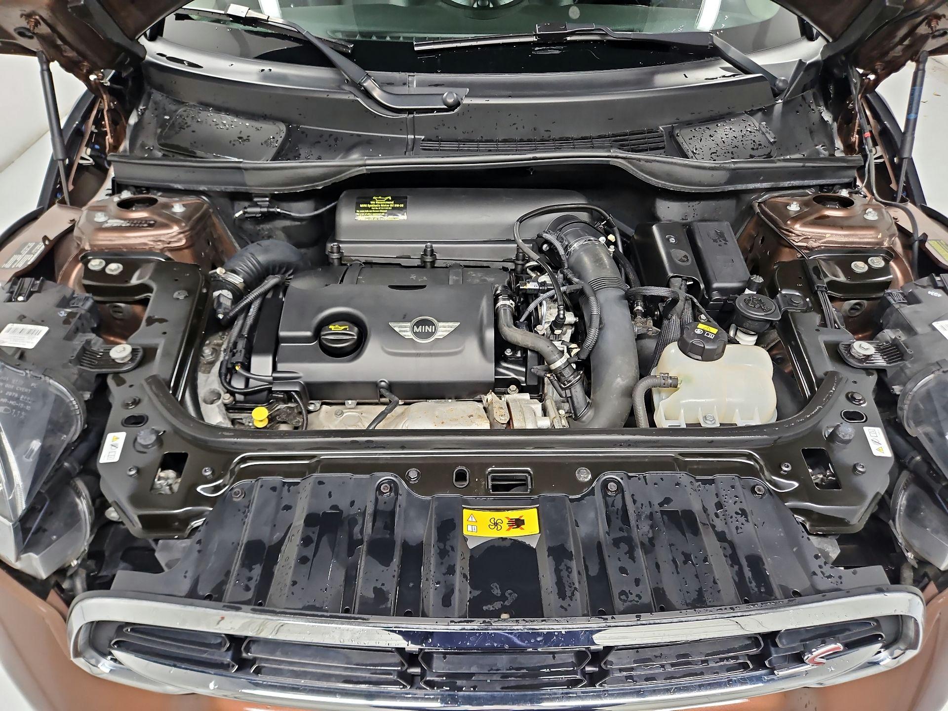 Thumbnail: 2015 MINI Cooper Countryman - 20