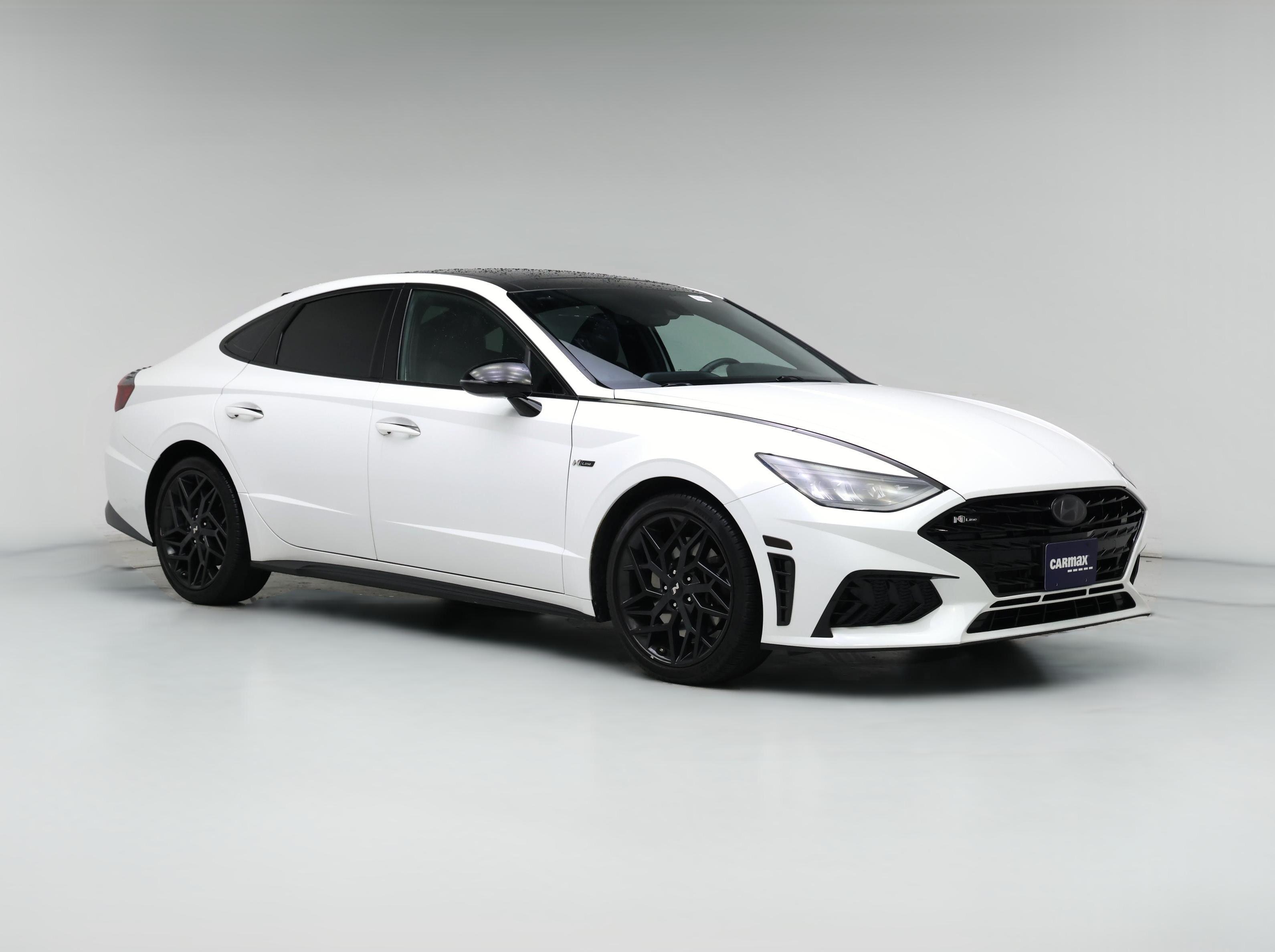 Thumbnail: 2022 Hyundai Sonata - 1