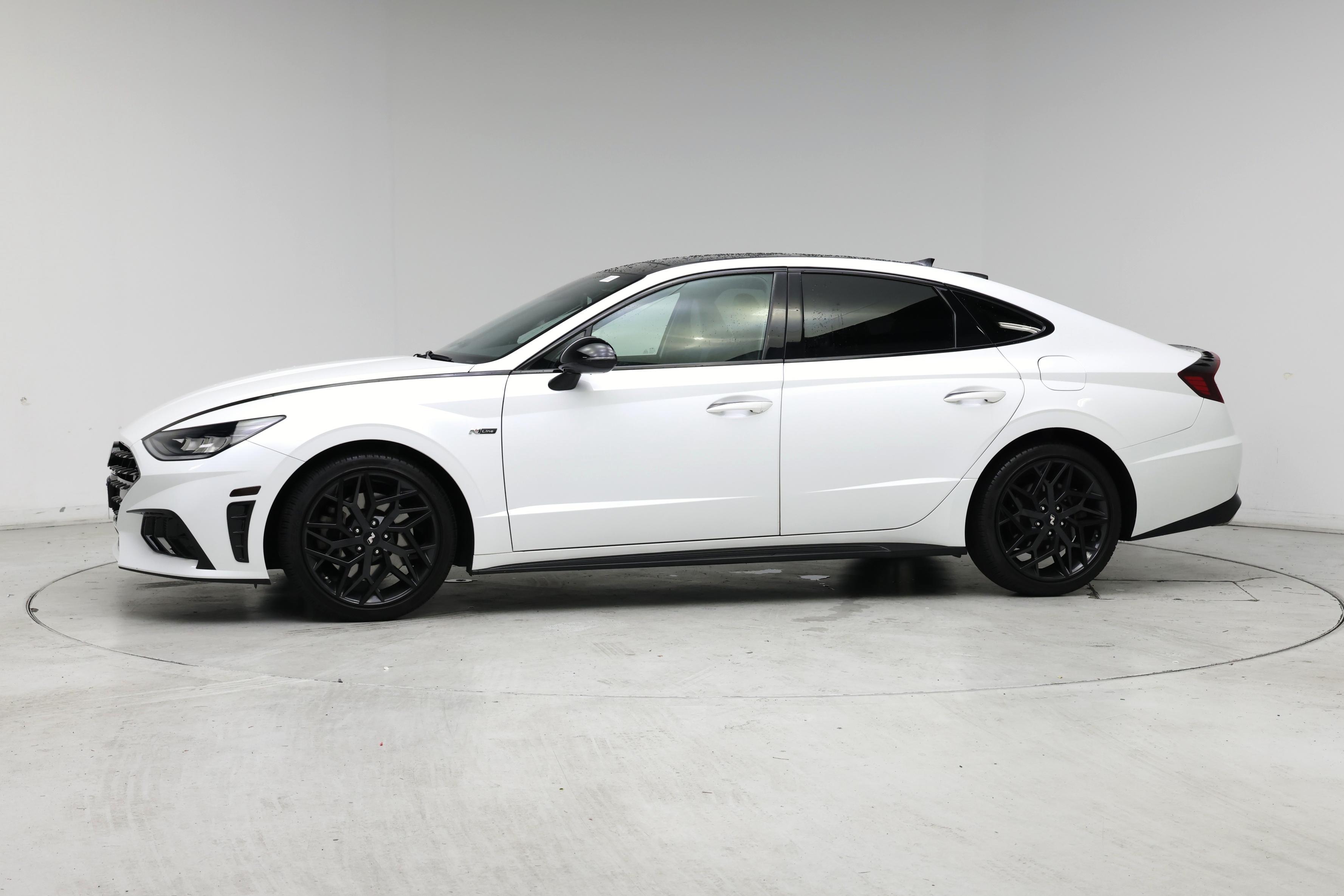 Thumbnail: 2022 Hyundai Sonata - 3