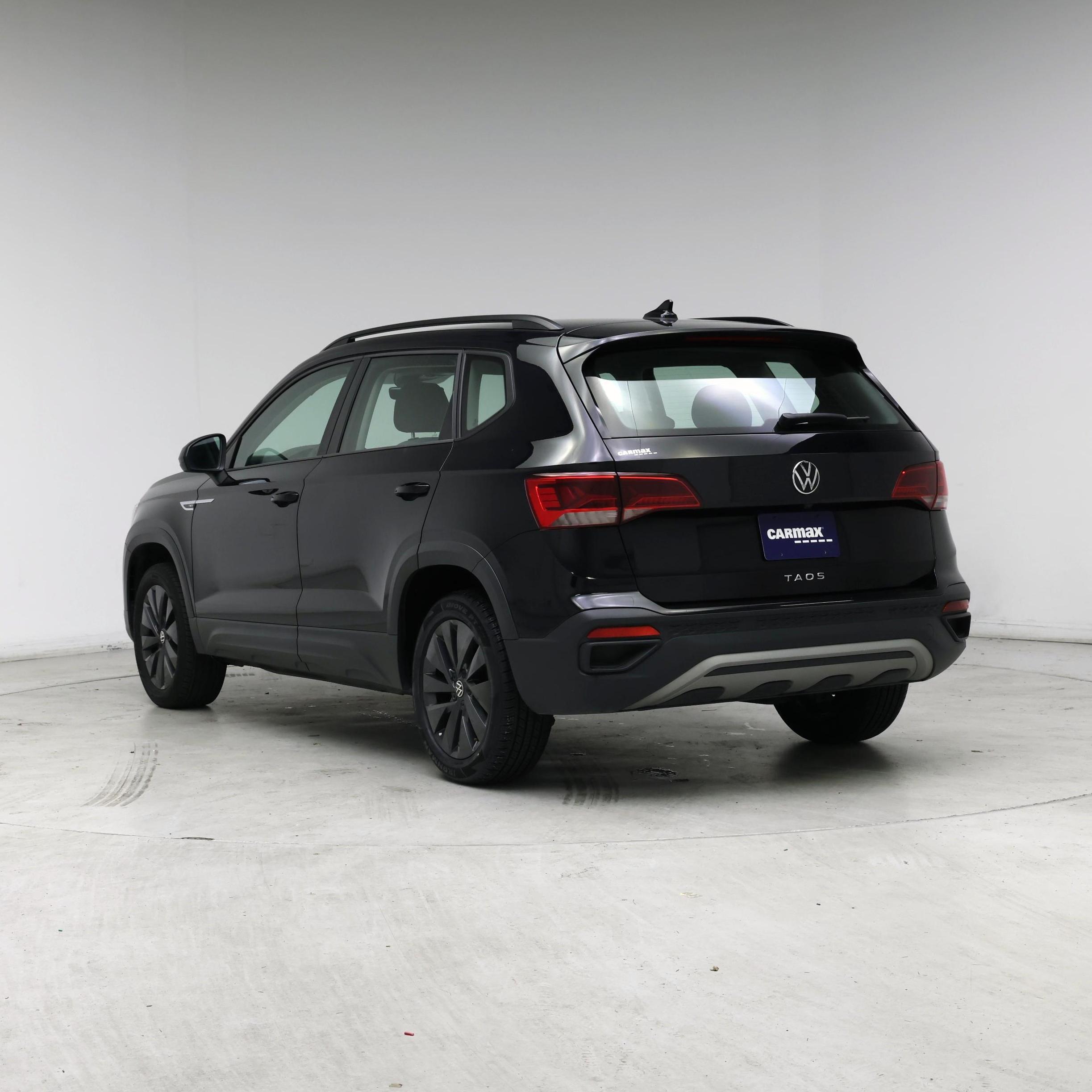 Thumbnail: 2024 Volkswagen Taos - 2