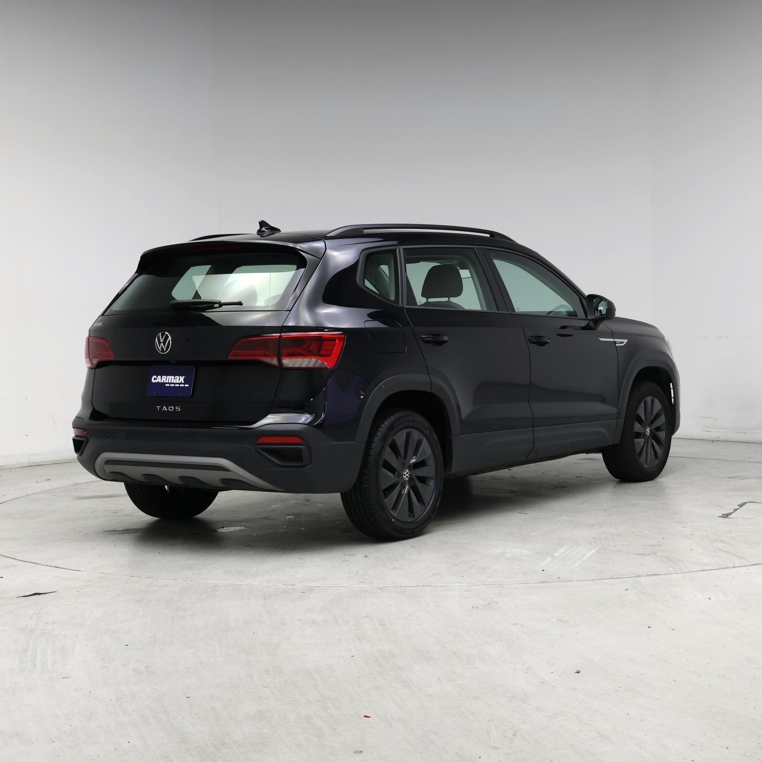 Thumbnail: 2024 Volkswagen Taos - 8