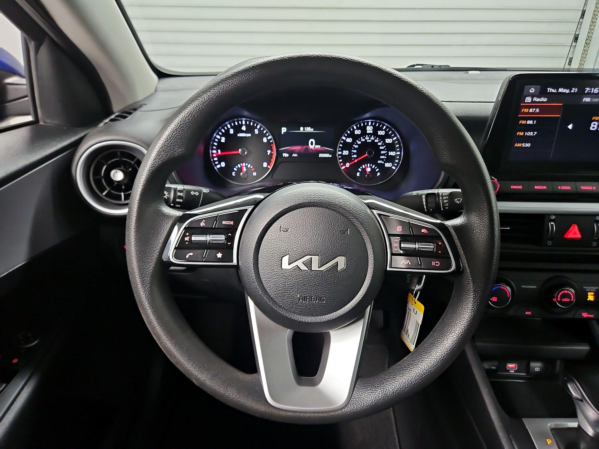 Thumbnail: 2024 Kia Forte - 10