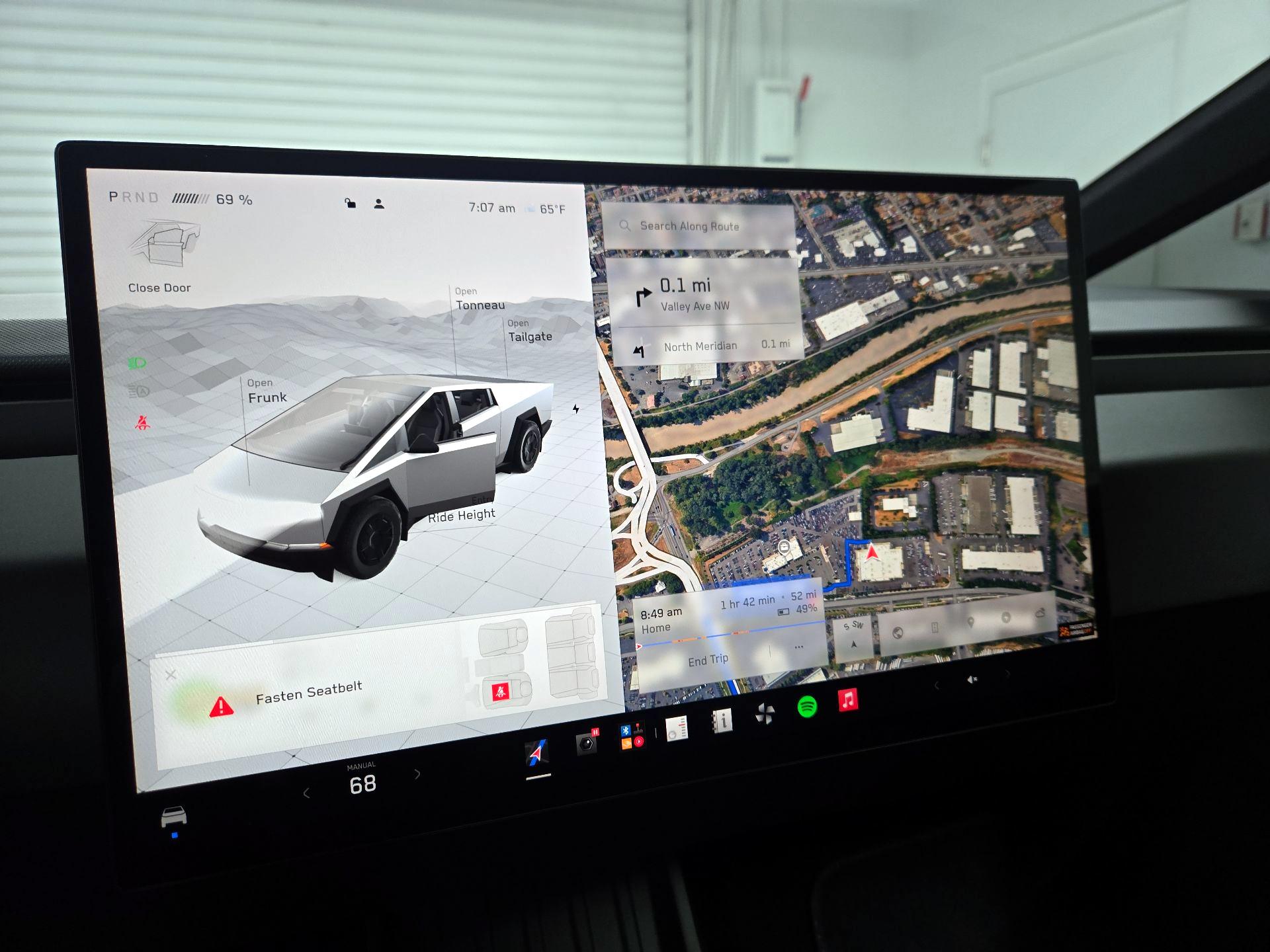 Thumbnail: 2024 Tesla Cybertruck - 13