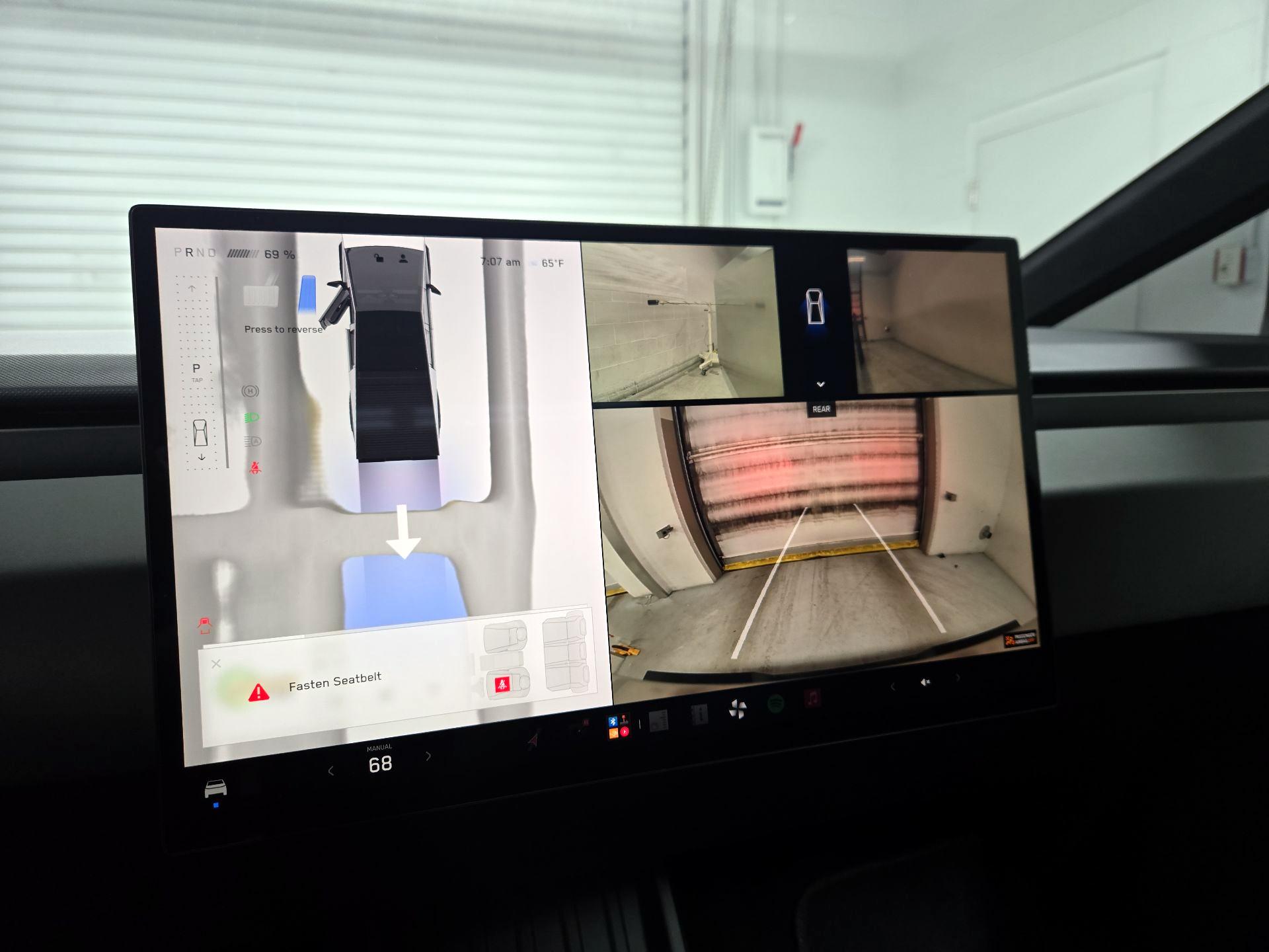 Thumbnail: 2024 Tesla Cybertruck - 14