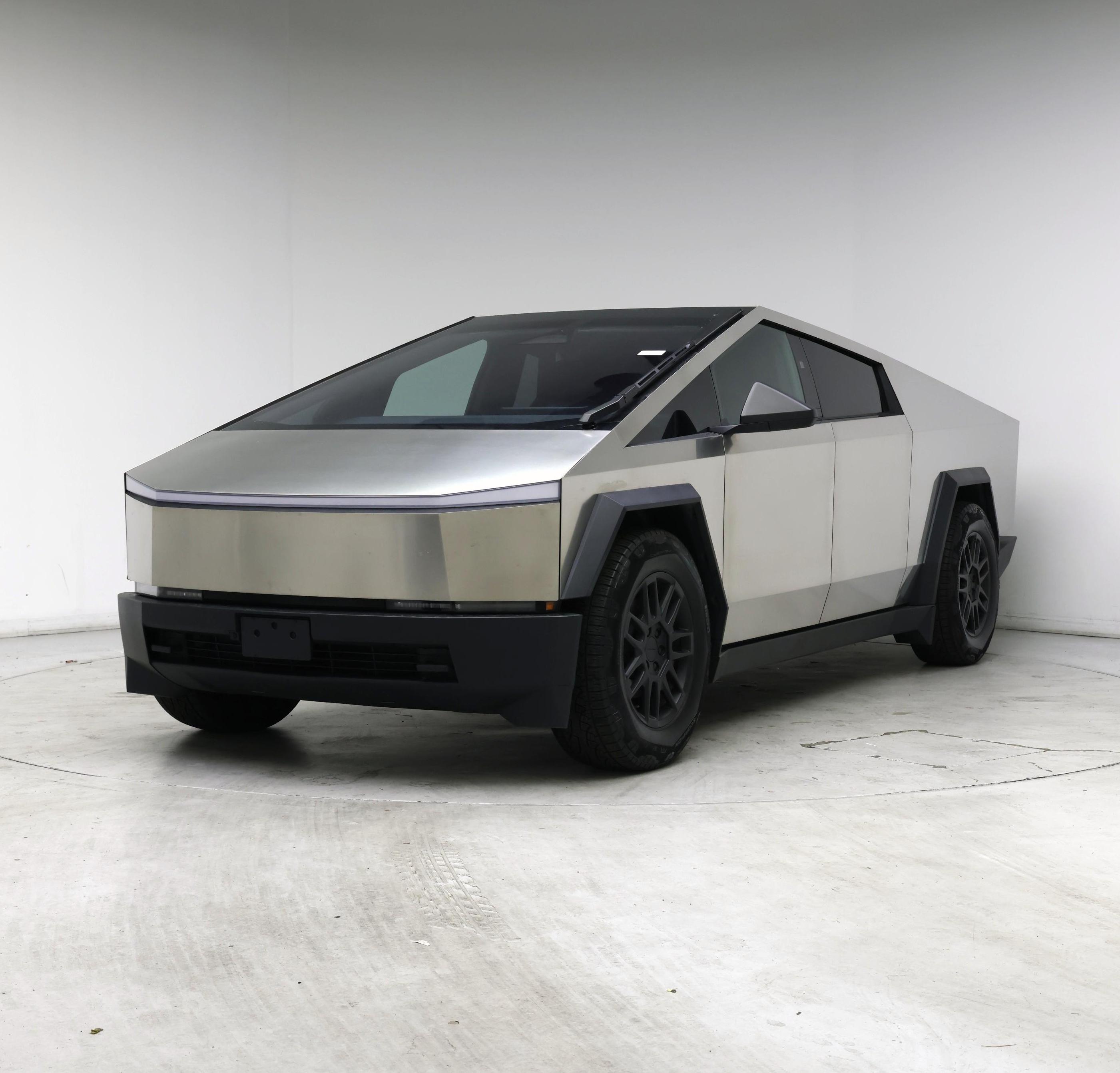 Thumbnail: 2024 Tesla Cybertruck - 4